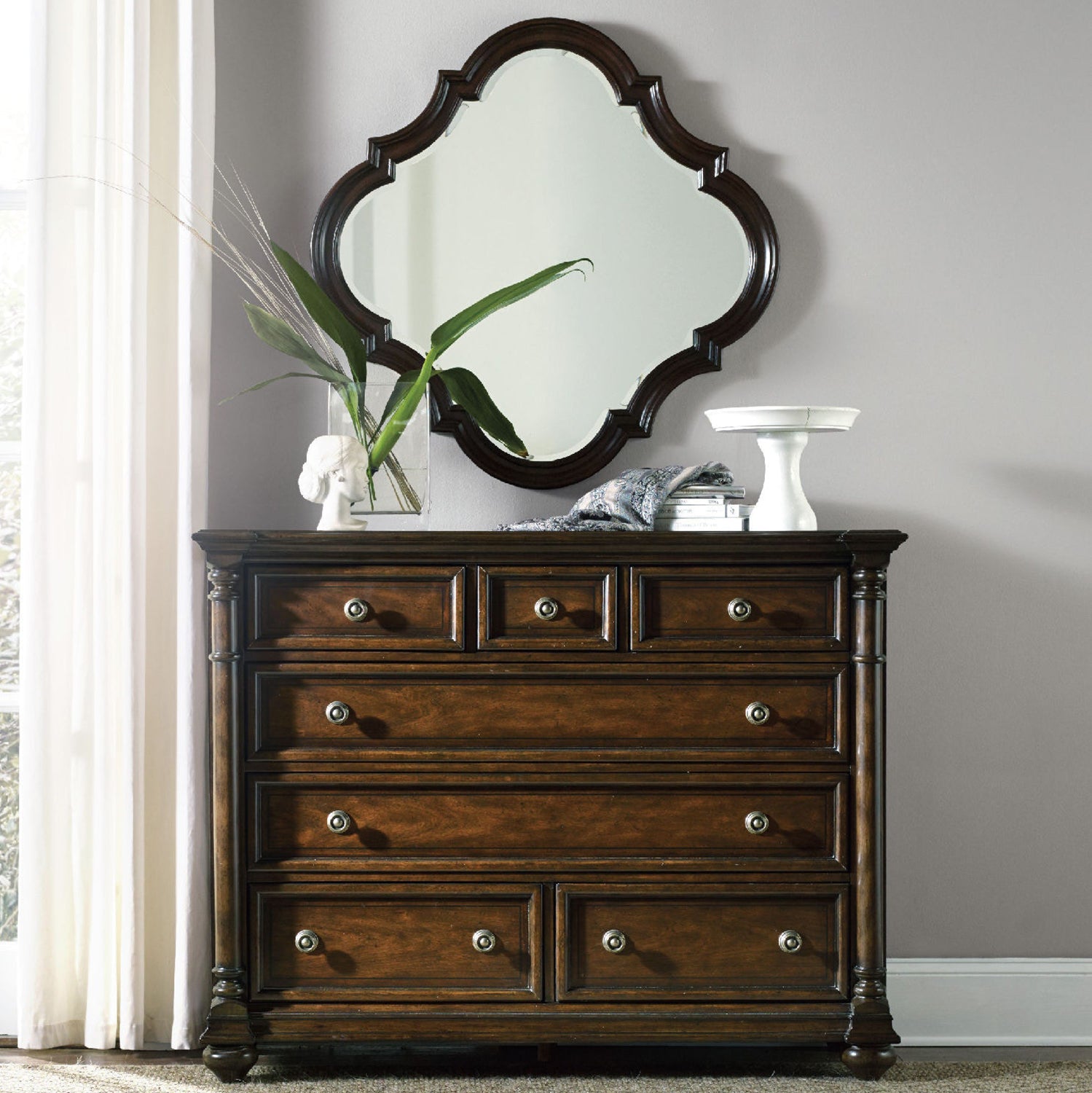Hooker Furniture Leesburg Bureau