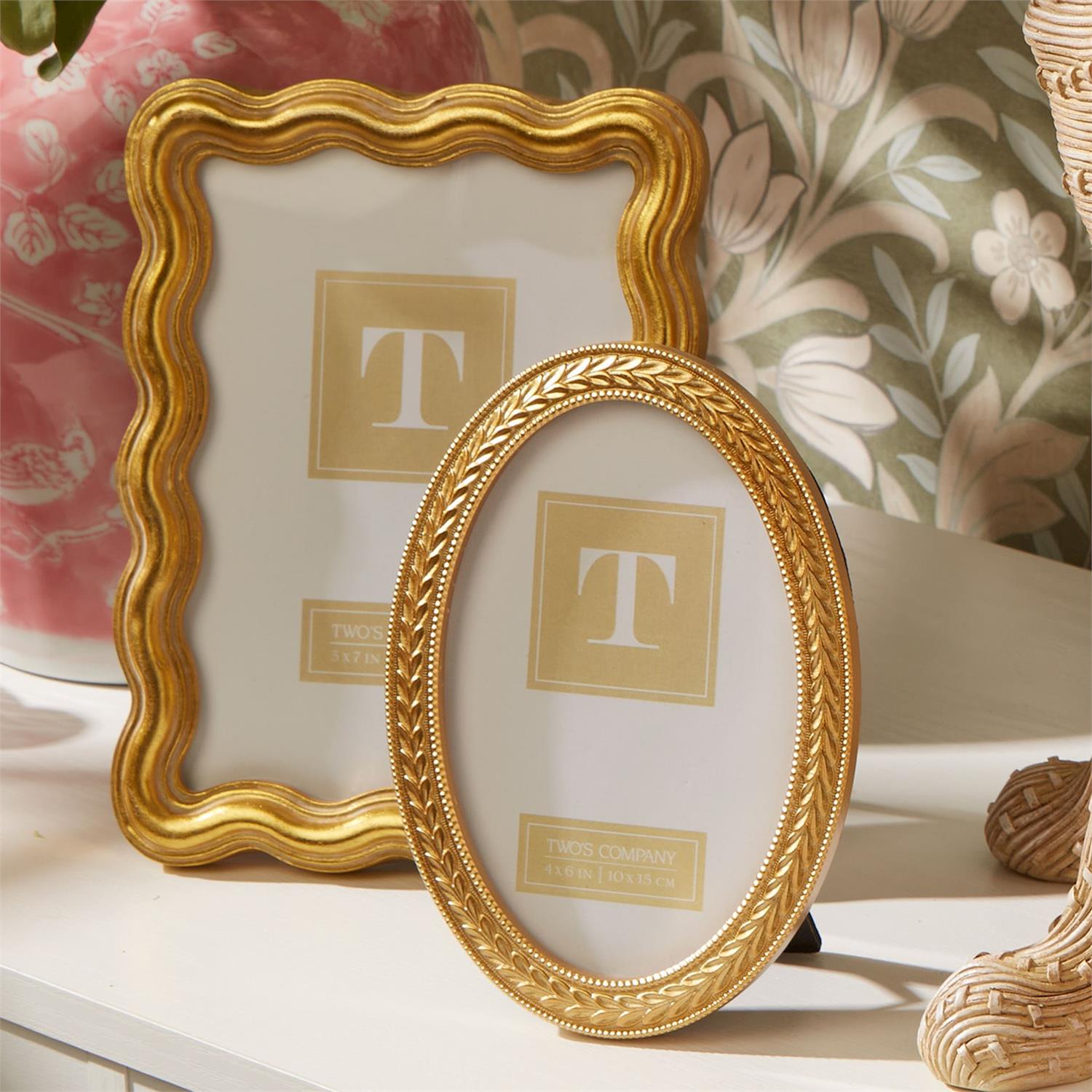 Laurel Wreath Gold Oval Photo Frame Set of 2