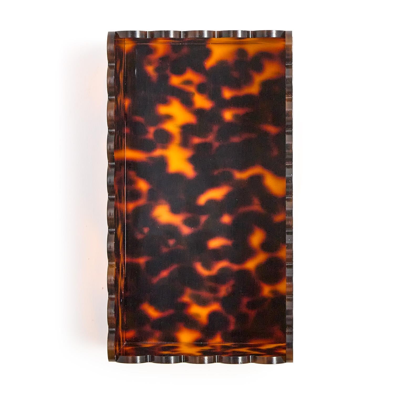 Tortoise Print Scalloped Edge Guest Napkin Holder