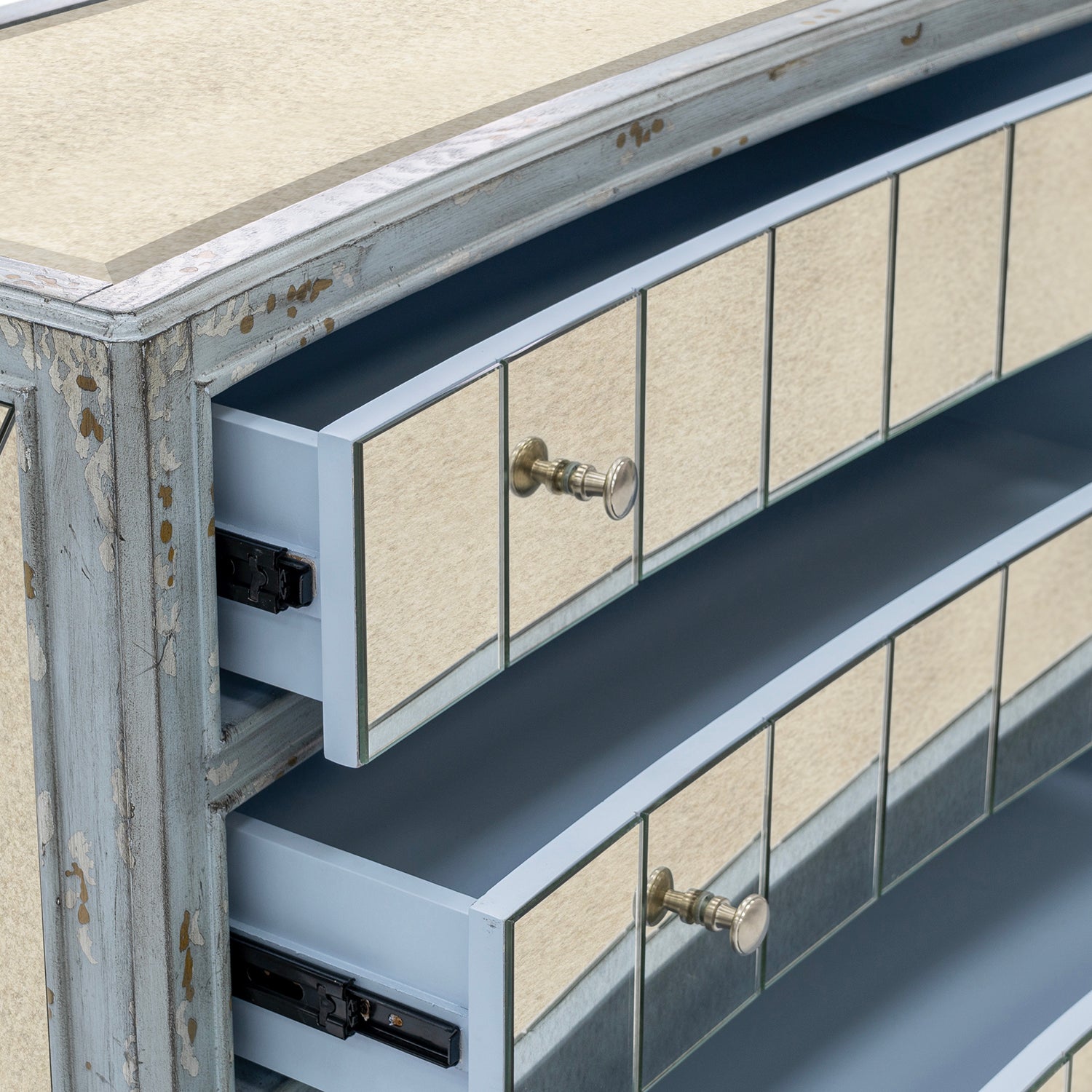 Bassett Mirror Fontaine Hall Chest