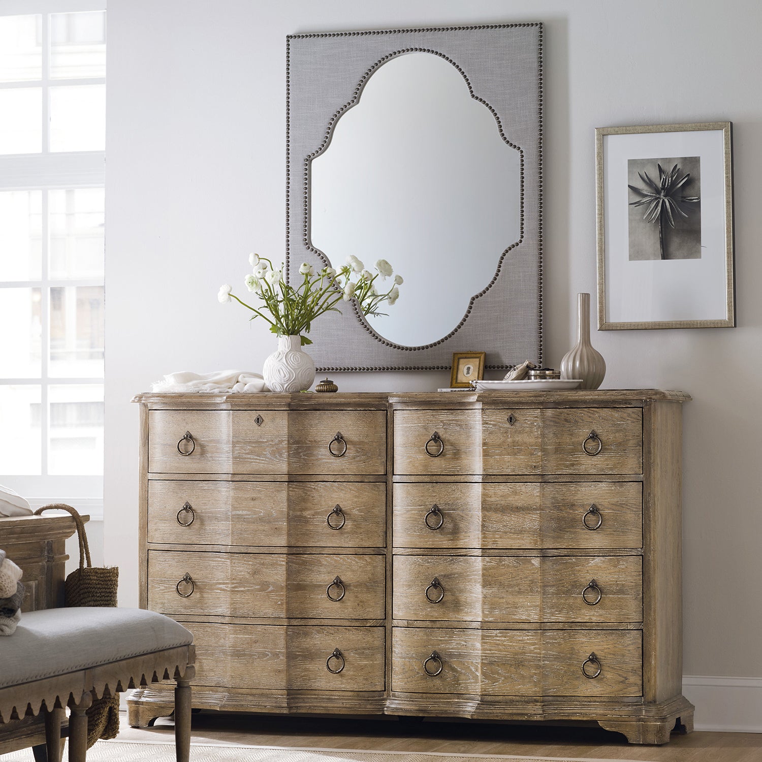 Hooker Furniture Boheme Adante Dresser