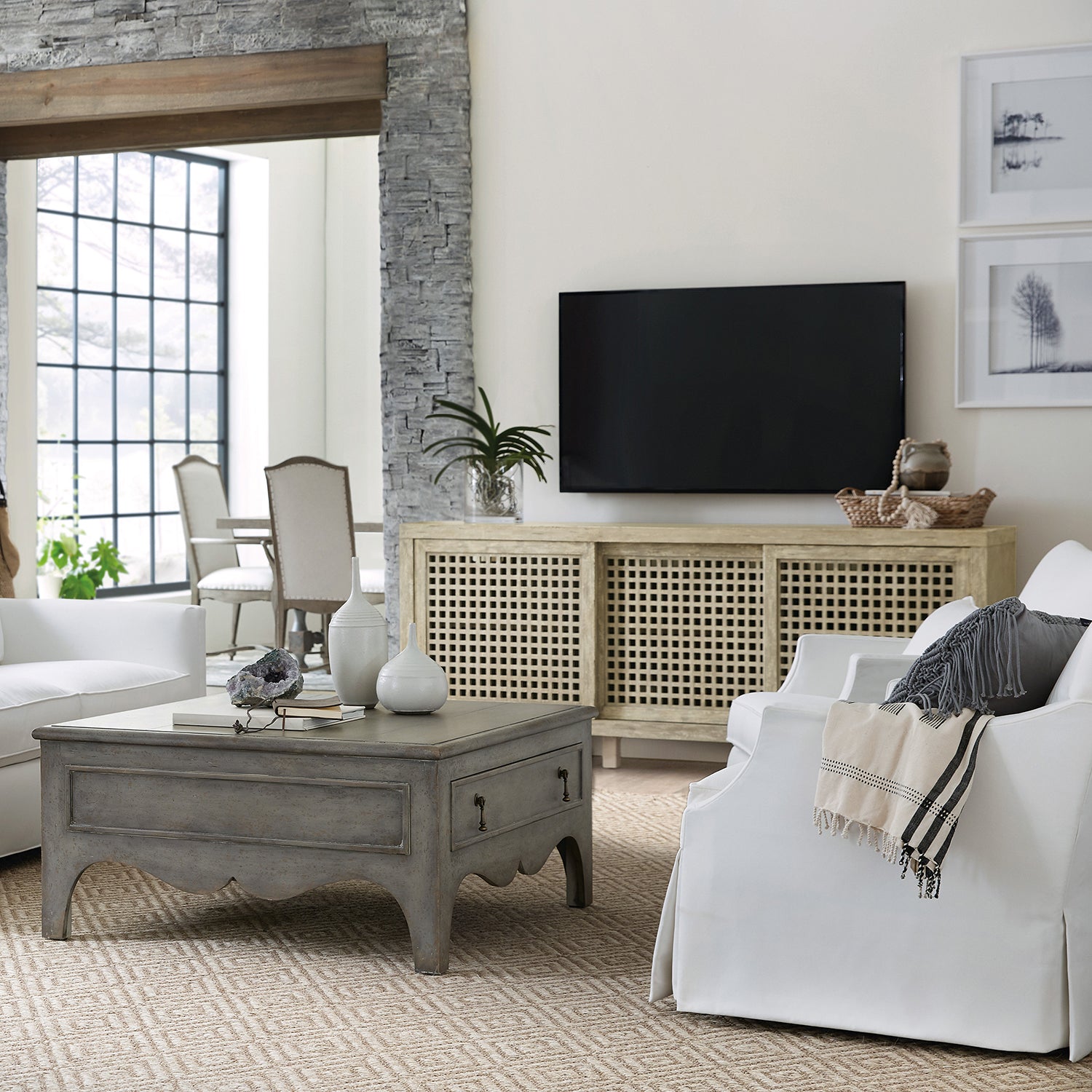 Hooker Furniture Ciao Bella Entertainment Console