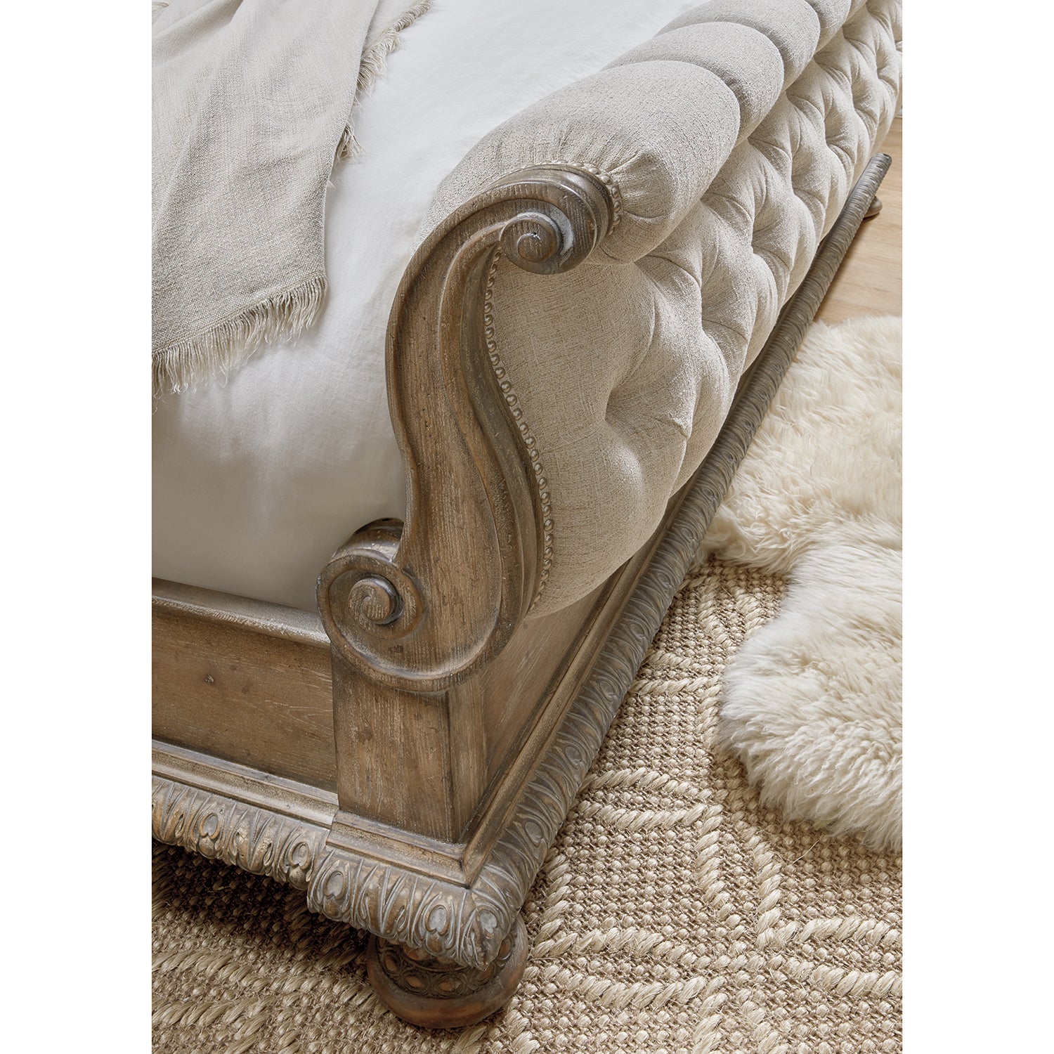 Hooker Furniture Castella Tufted Bed