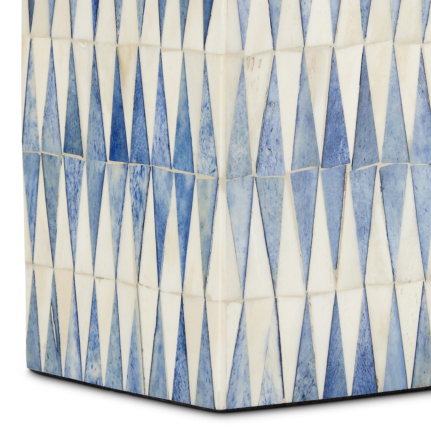 Currey & Co Nadene Blue/White Table Lamp