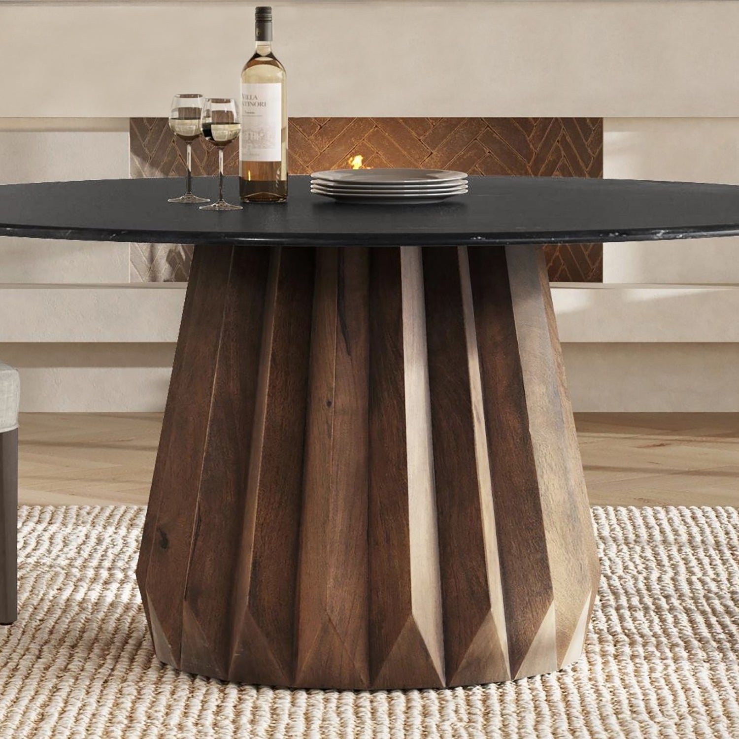 Bassett Mirror Jennings Dining Table