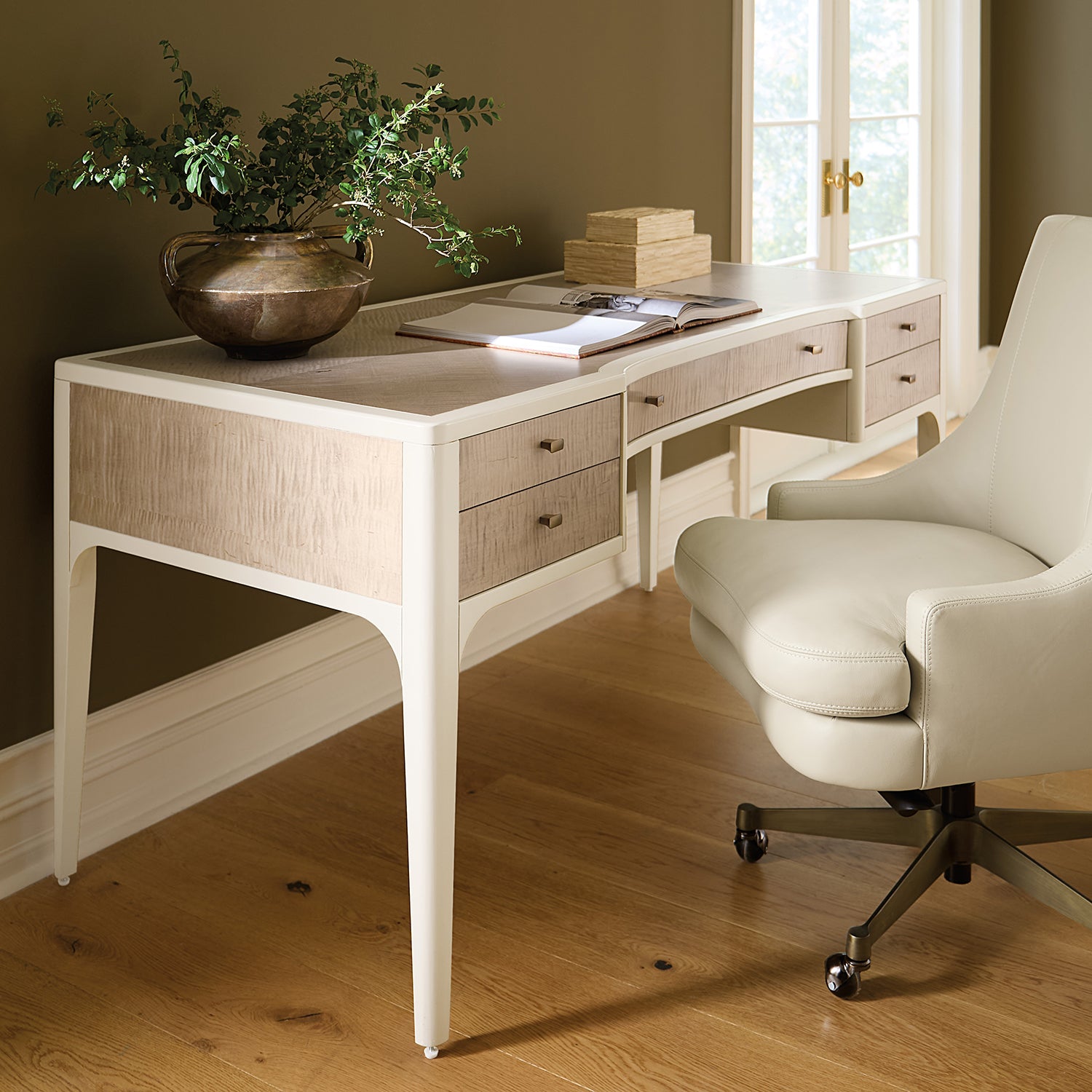 Hooker Furniture Hera Writing Desk