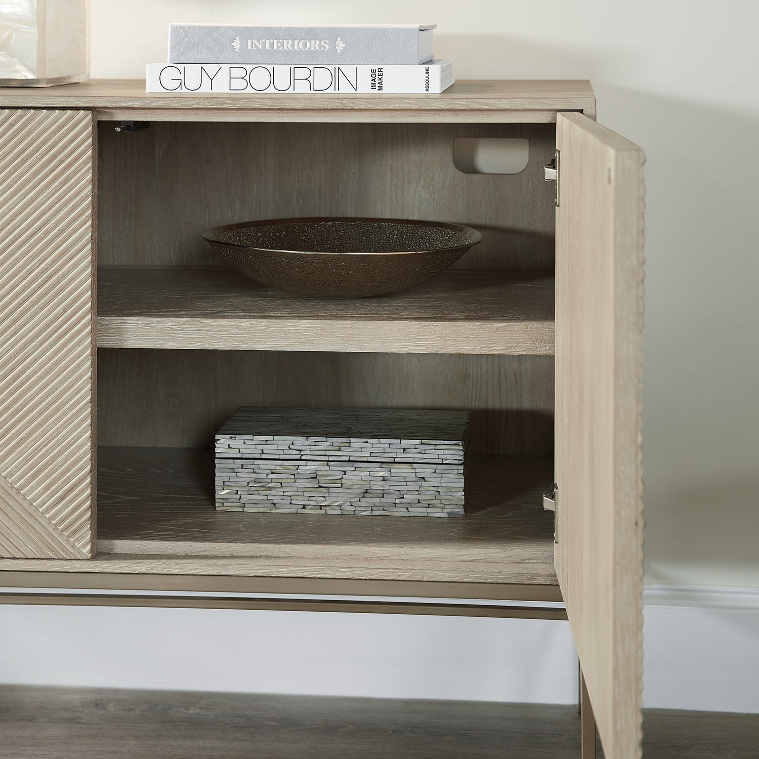 Hooker Furniture Living Room Cascade Credenza