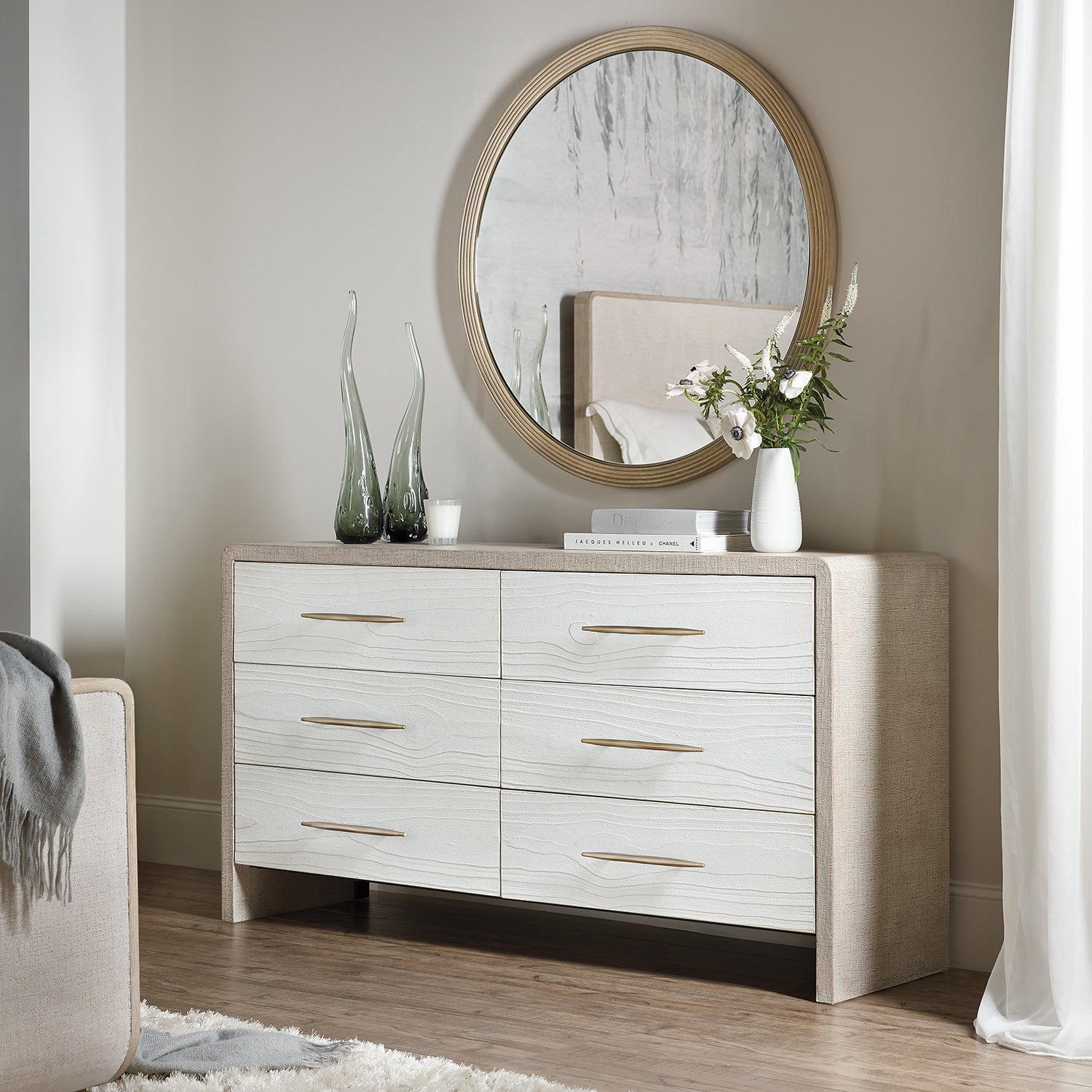 Hooker Furniture Bedroom Cascade Six-Drawer Dresser