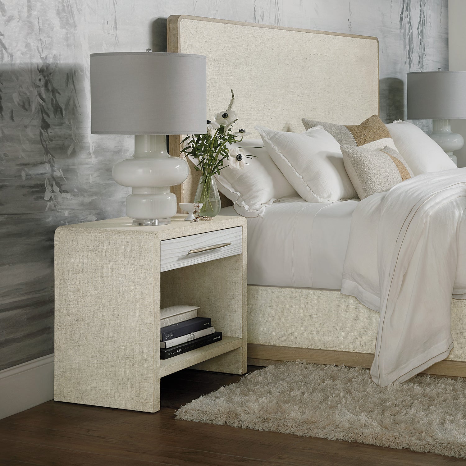 Hooker Furniture Bedroon Cascade One-Drawer Nightstand