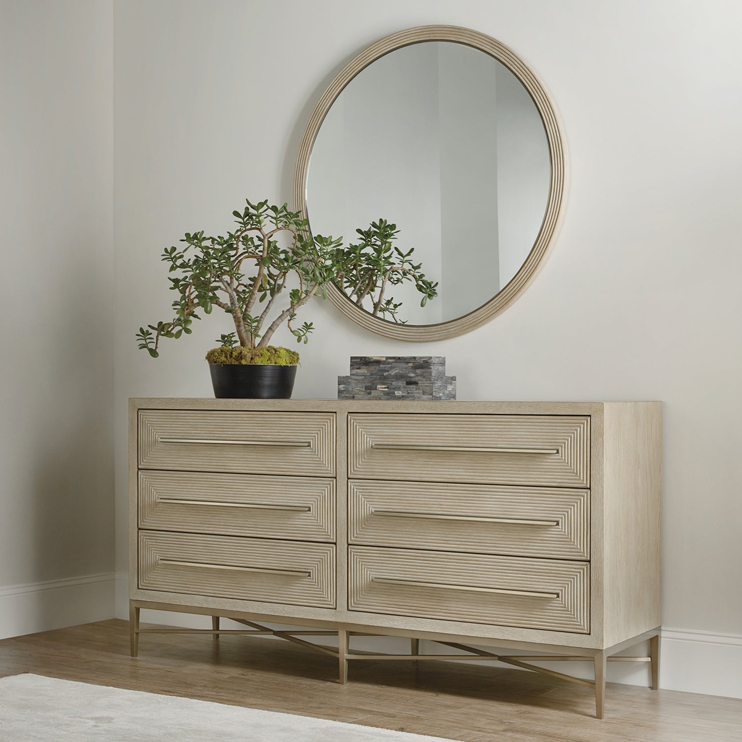 Hooker Furniture Cascade Six-Drawer Dresser