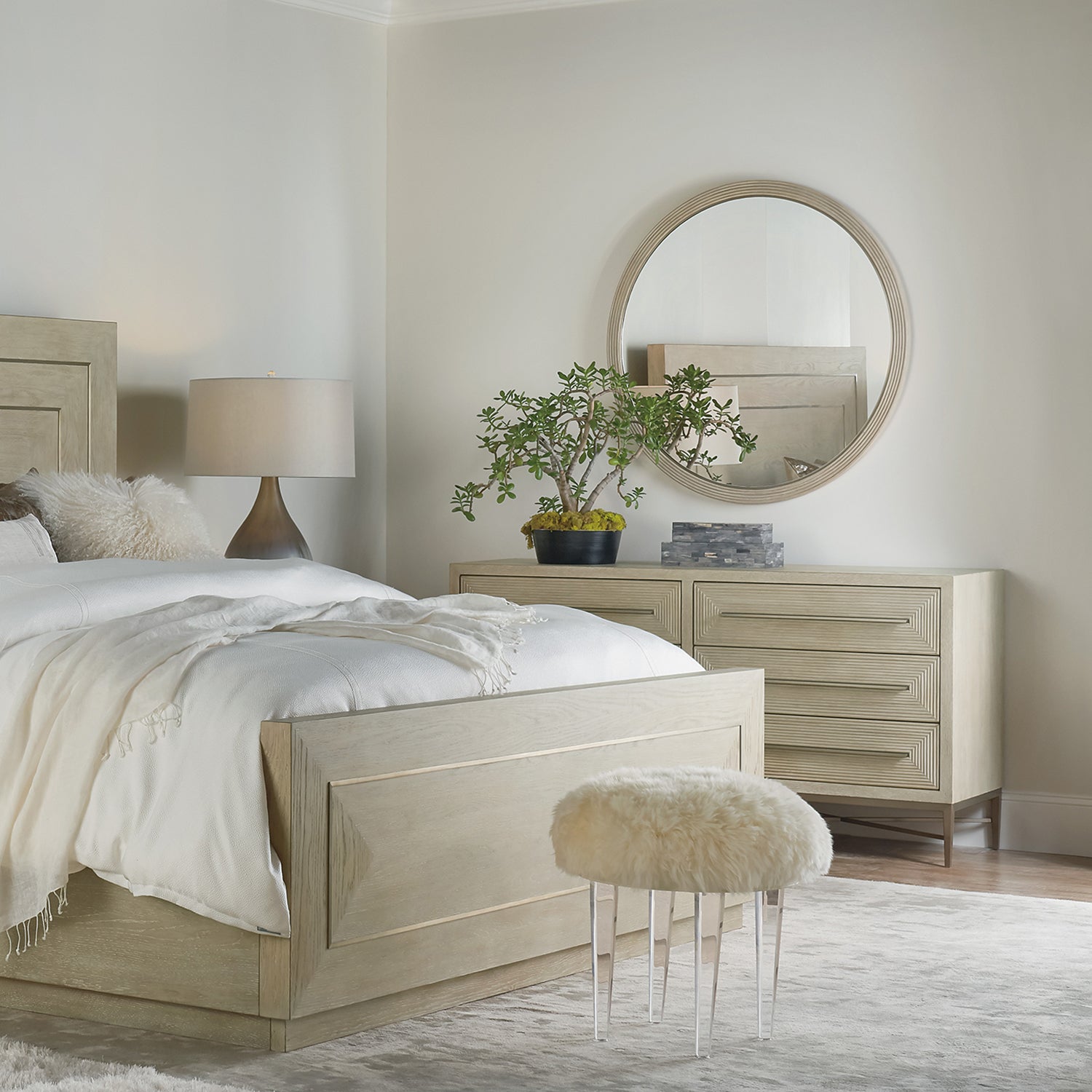 Hooker Furniture Cascade Six-Drawer Dresser