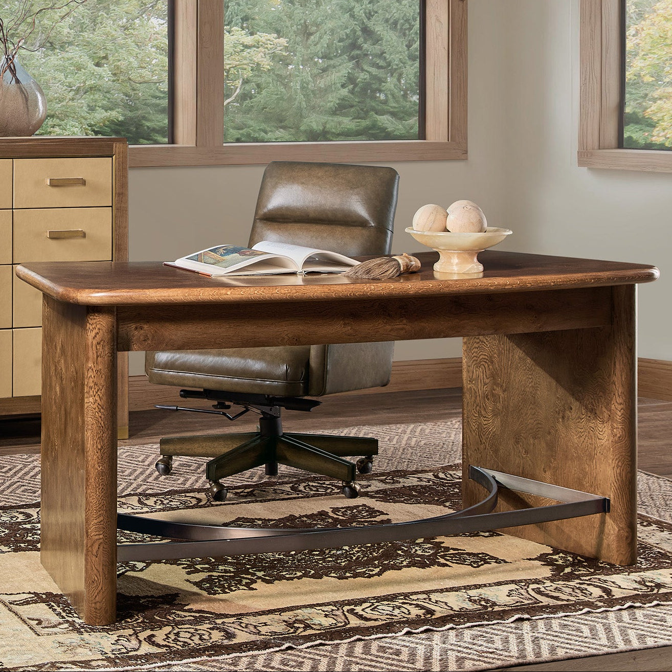 Hooker Furniture Melange Romano Writing Desk