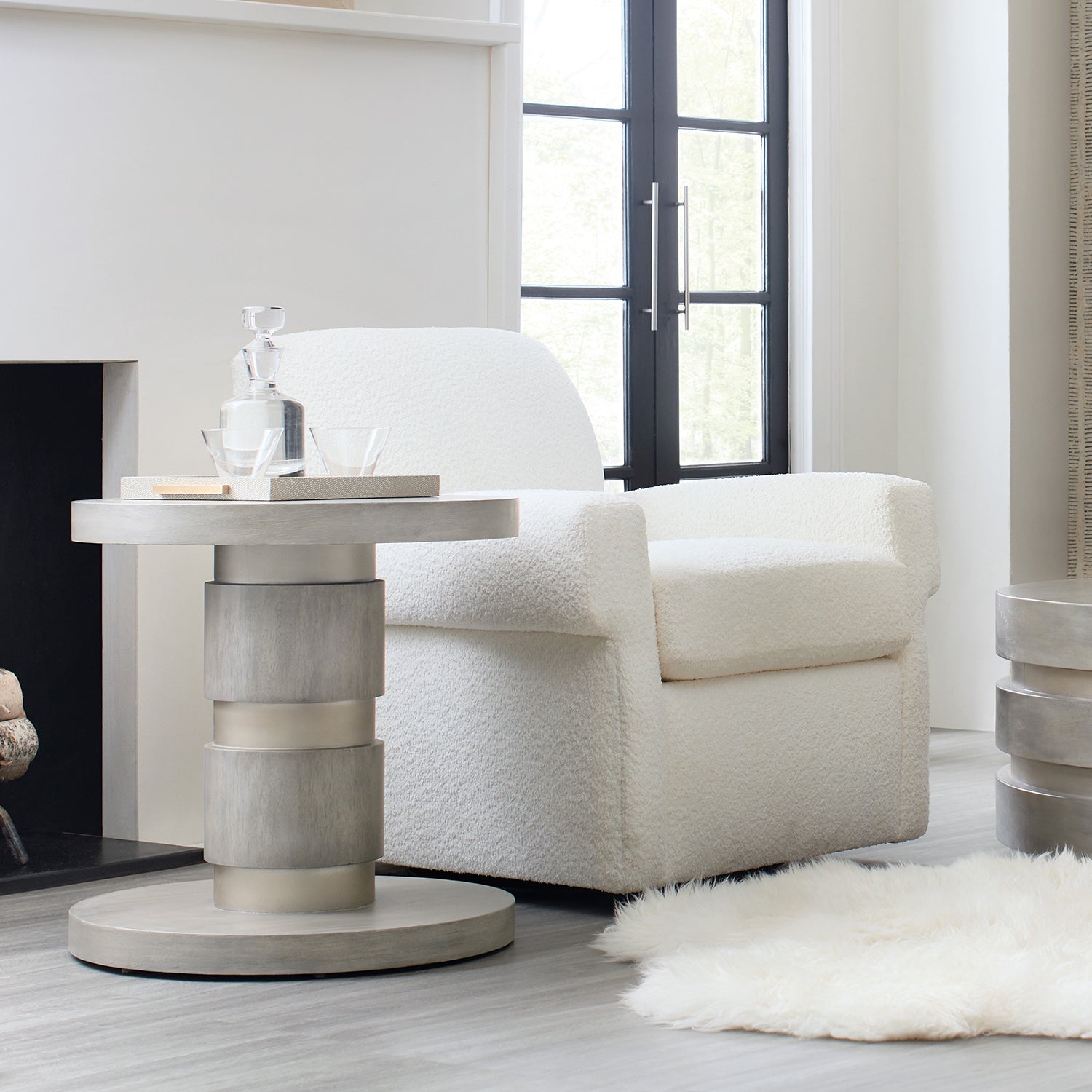 Hooker Furniture Melange Guilded Accent Table