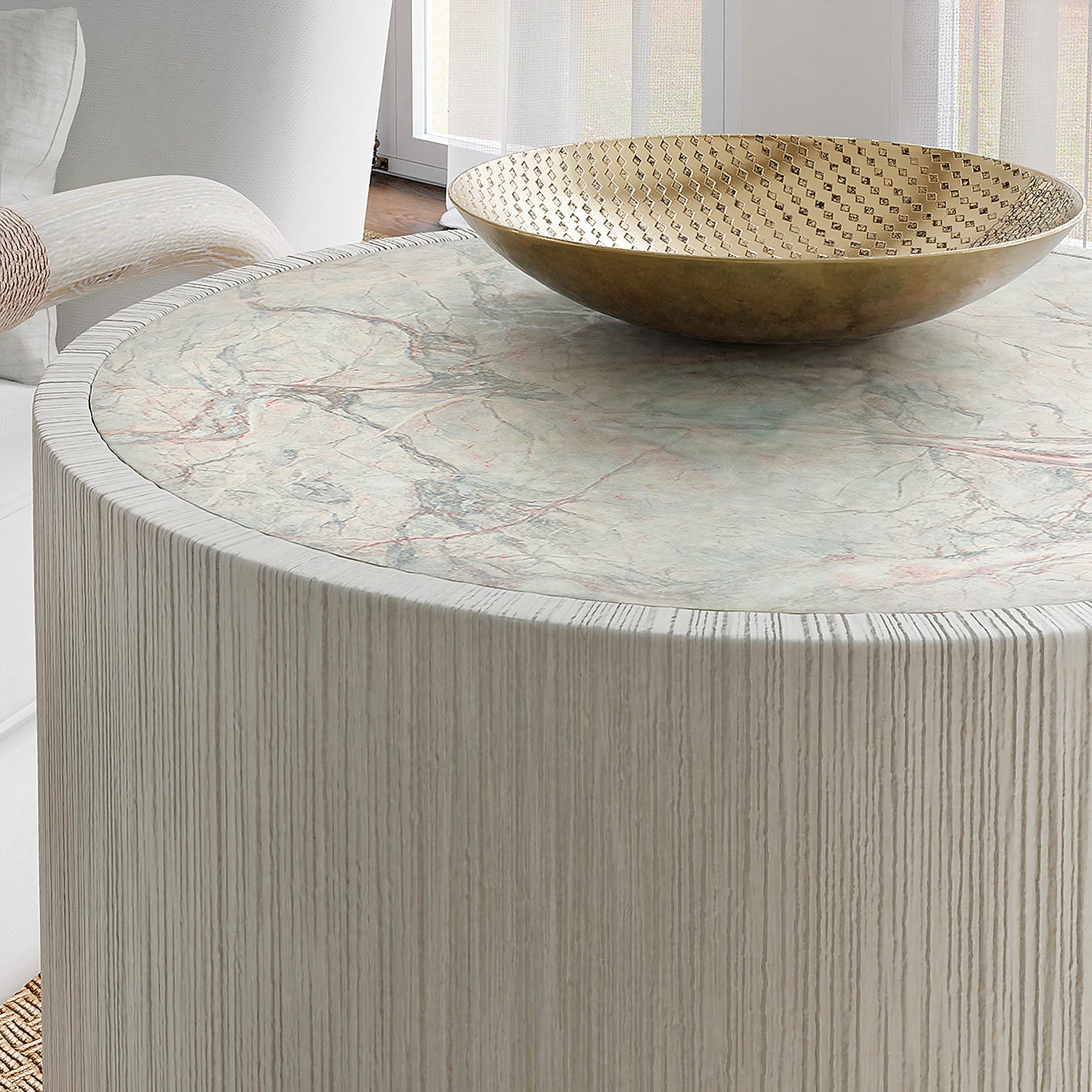 Hooker Furniture Serenity Swale Round Side Table