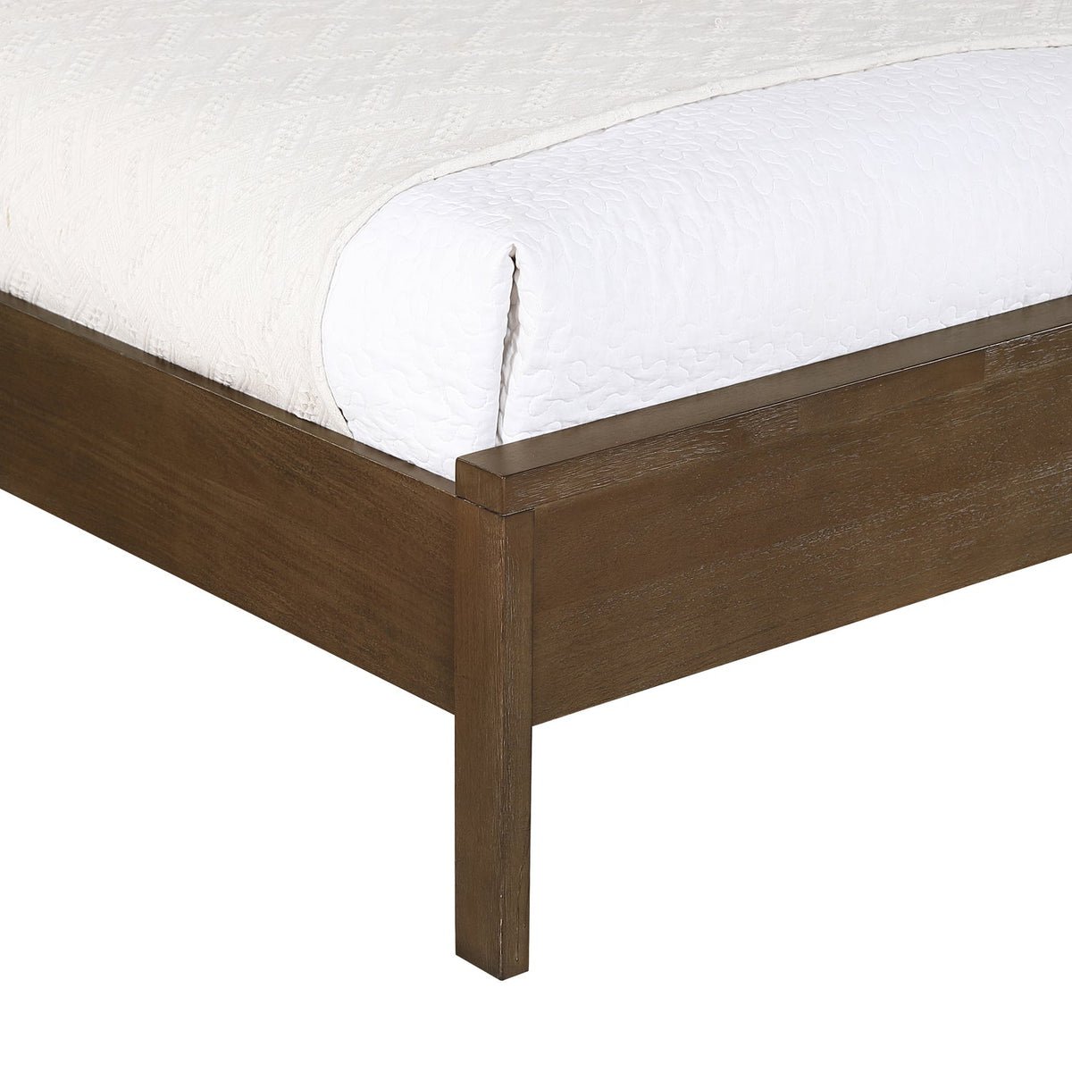 Windsor Brown Natural Cane And Solid Wood Bed
