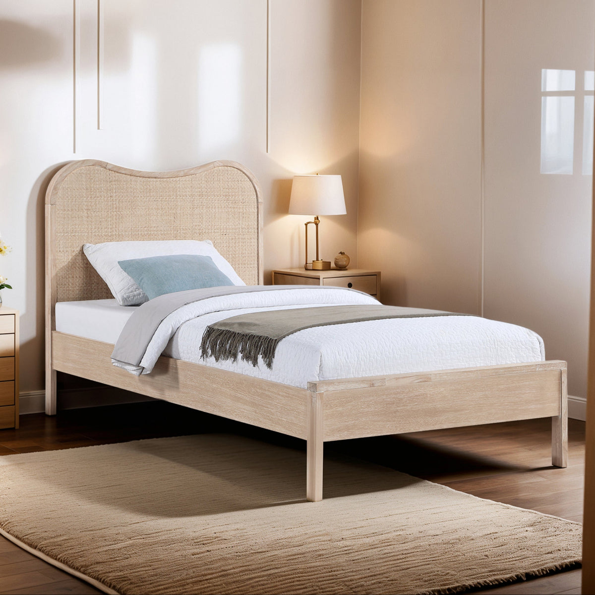 Windsor Natural Natural Cane And Solid Wood Bed