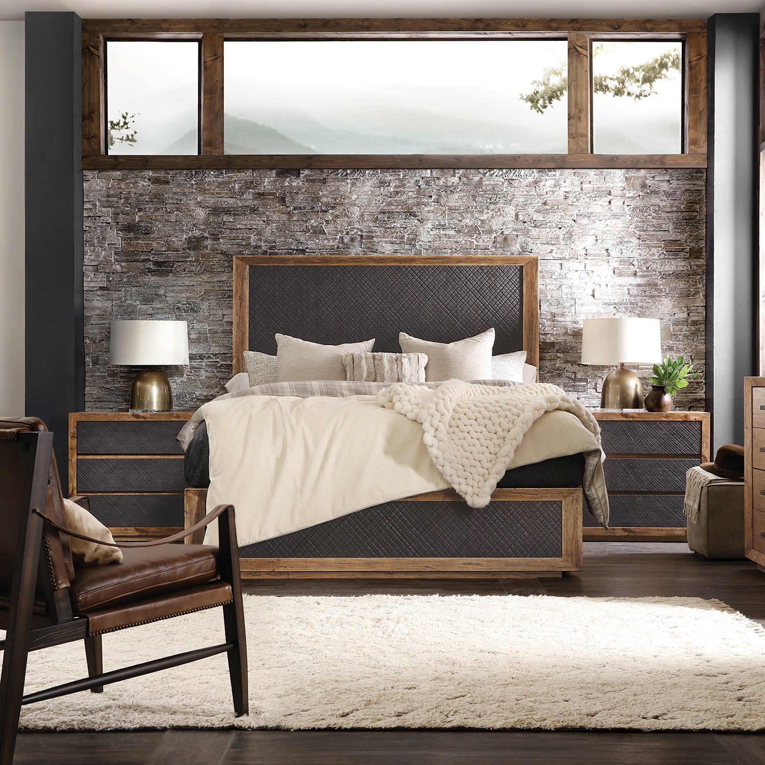 Hooker Furniture Big Sky Vintage Bachelors Chest