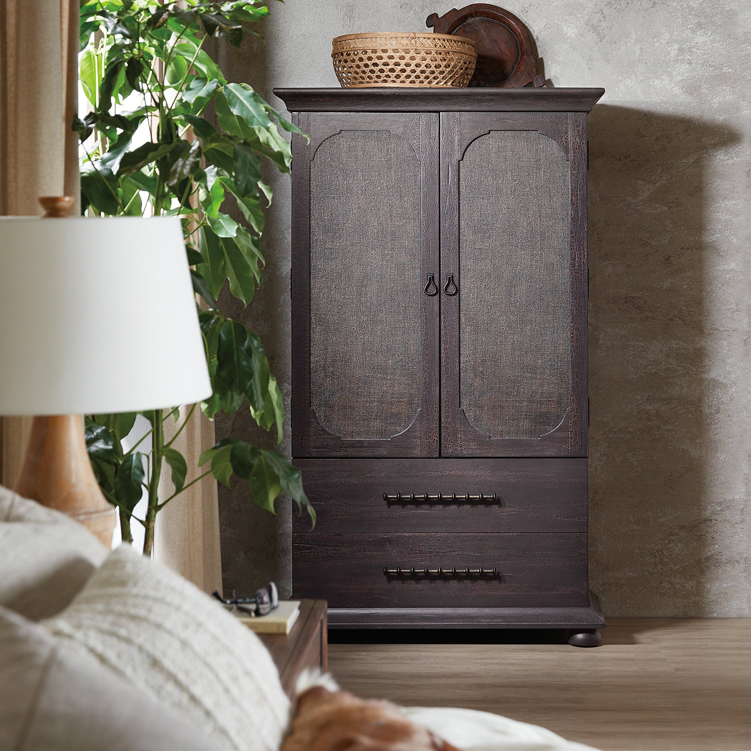 Hooker Furniture Big Sky Small Wardrobe