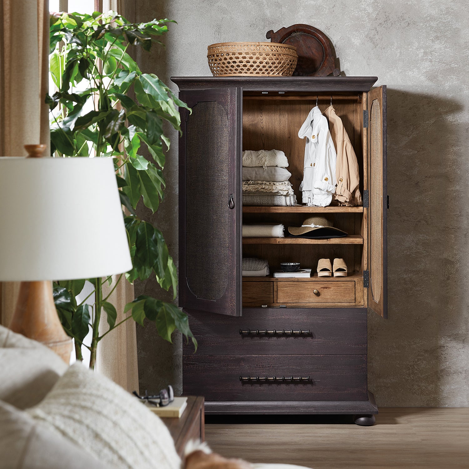 Hooker Furniture Big Sky Small Wardrobe