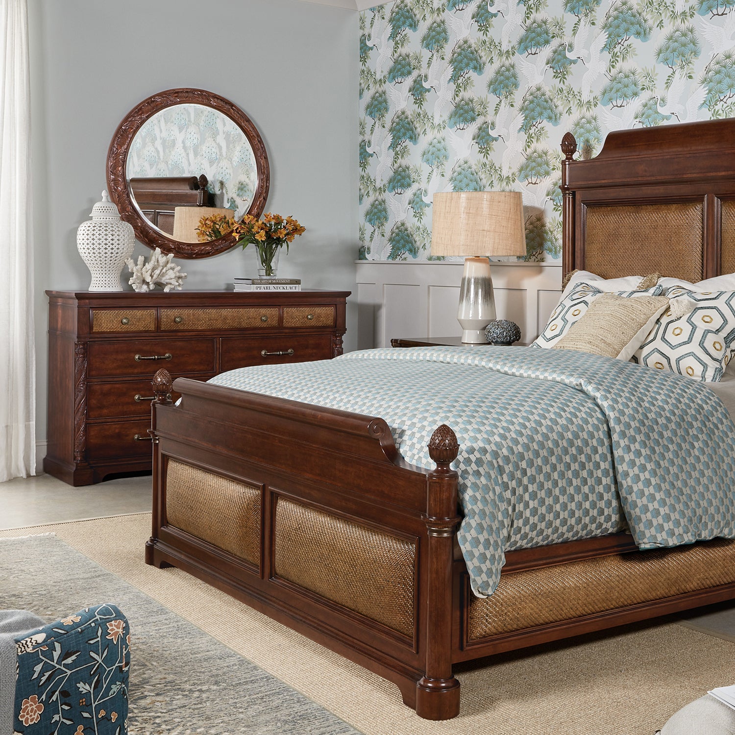 Hooker Furniture Charleston Round Mirror