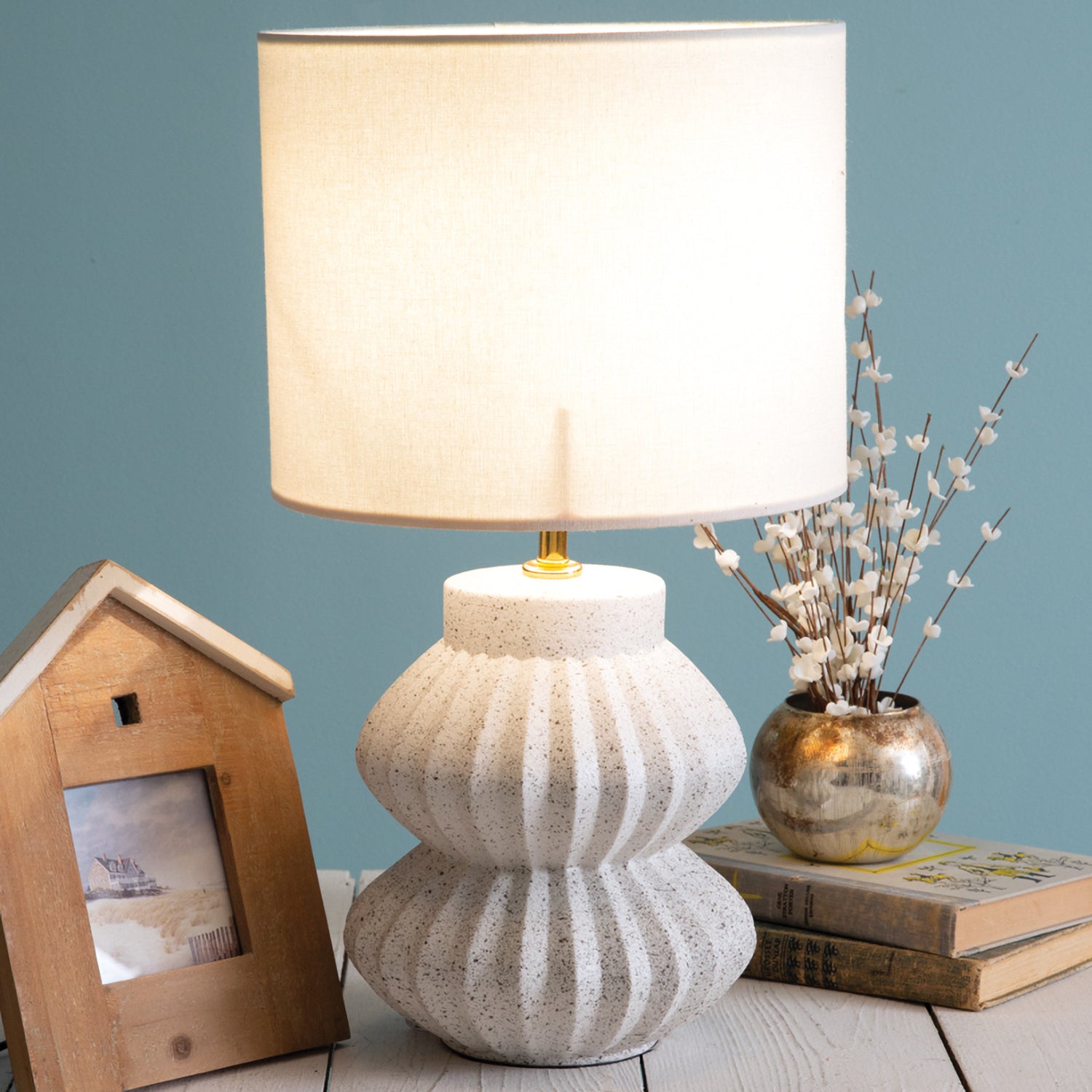 Scalloped Resin Table Lamp Set of 2