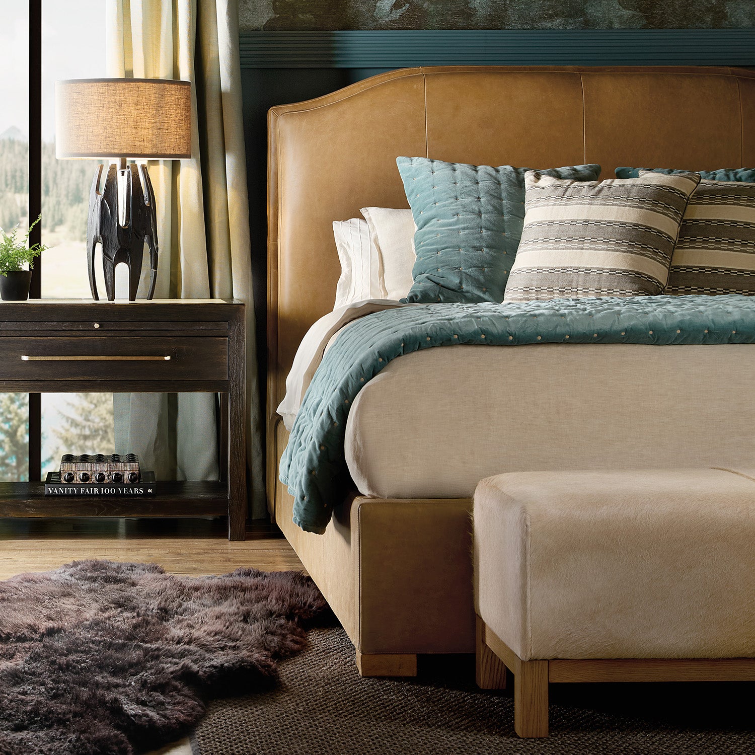 Hooker Furniture Driftwood Upholstered Bed