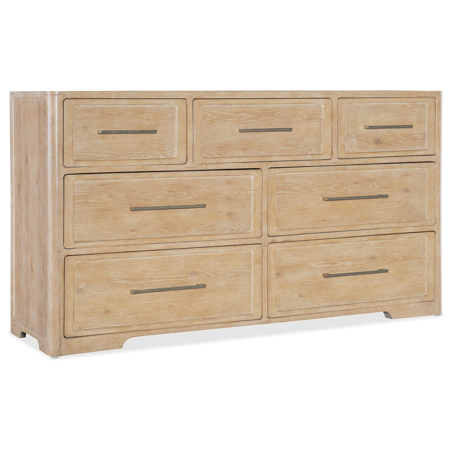 Hooker Furniture Retreat Seven-Drawer Dresser