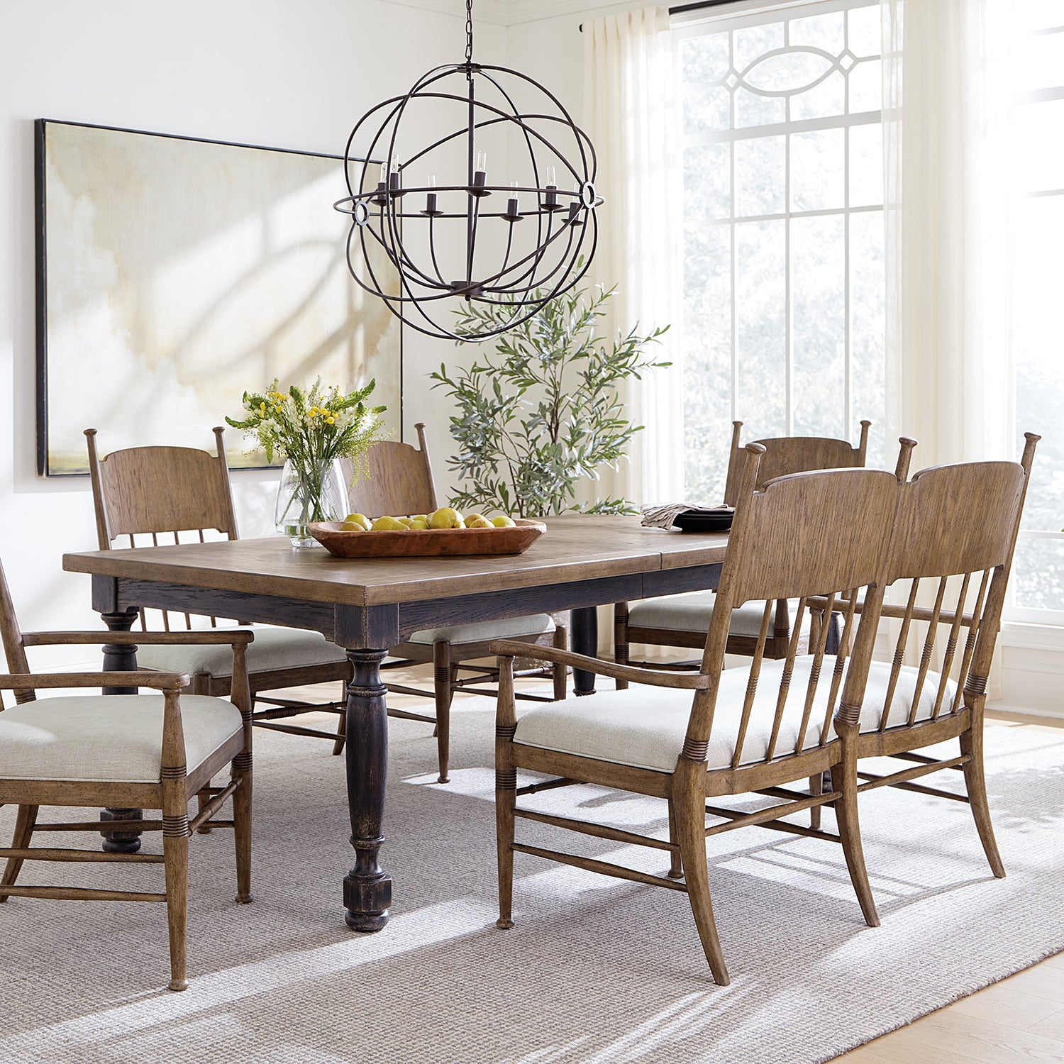 Hooker Furniture Americana Leg Dining Table
