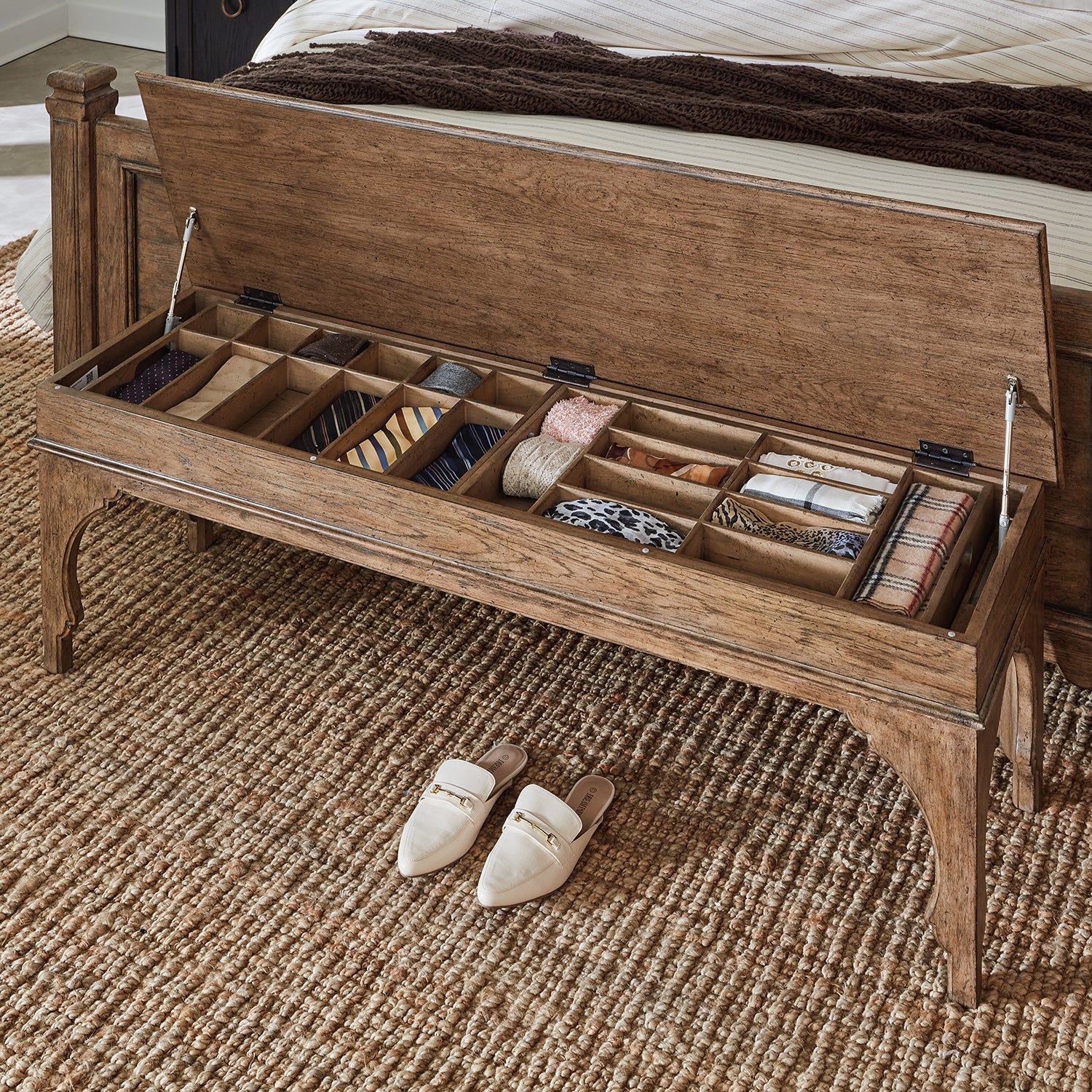 Hooker Furniture Americana Bed Bench