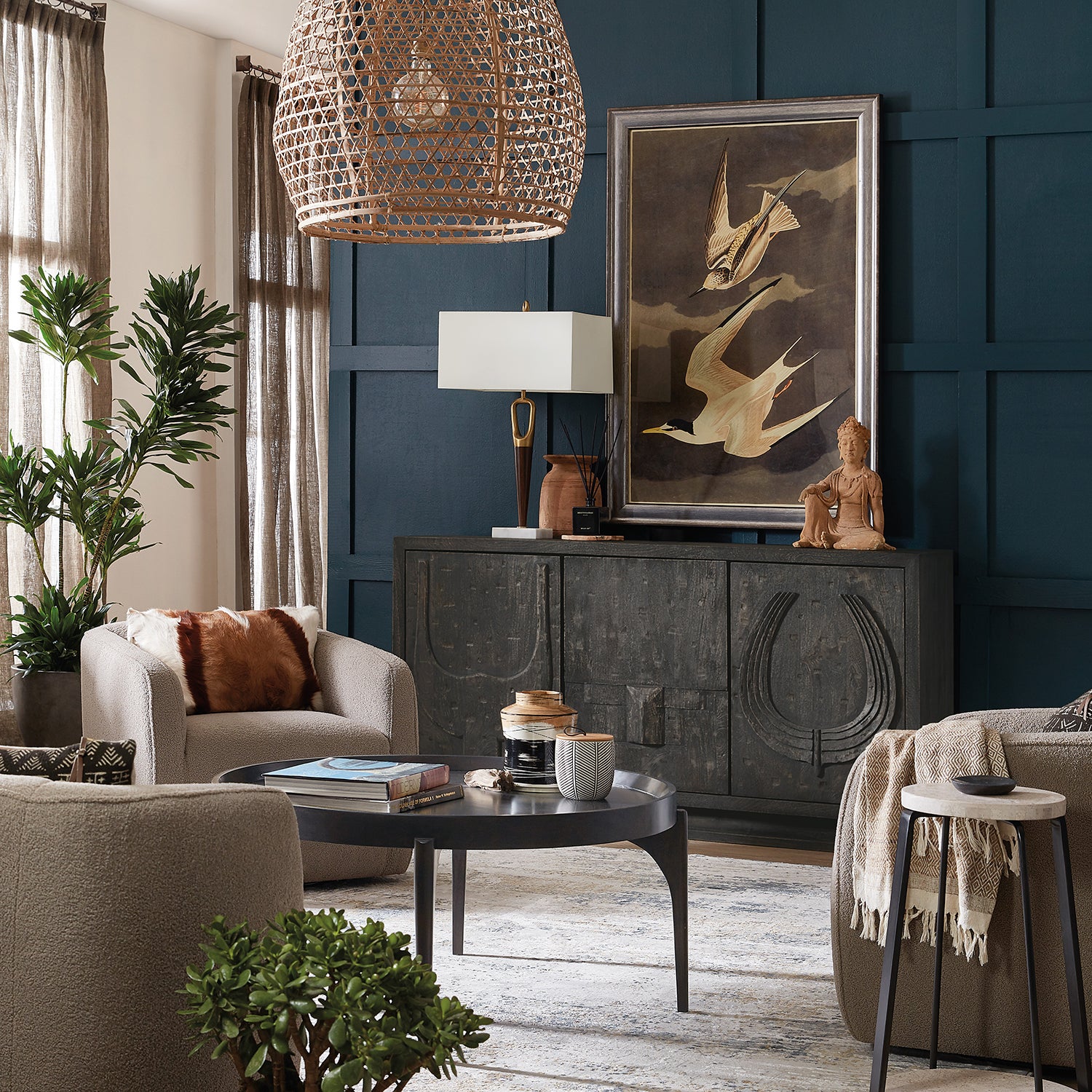 Hooker Furniture Commerce & Market Tray Top Round Cocktail Table