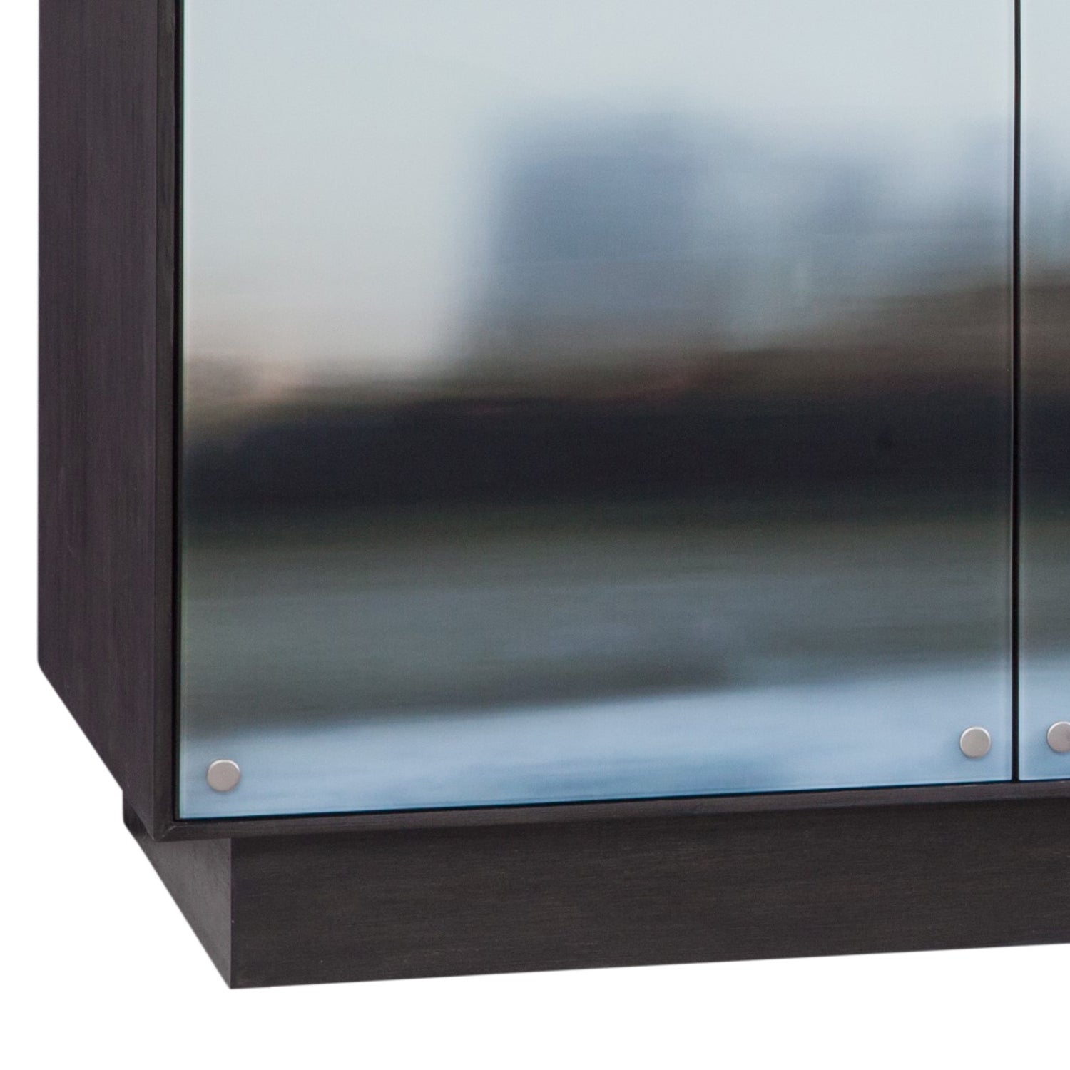 Bassett Mirror Perspective Server