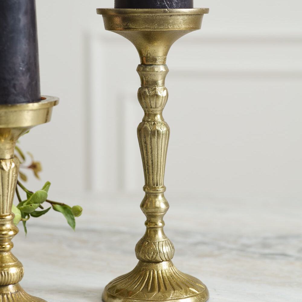 Epilogue Candleholder detail of its gold finish