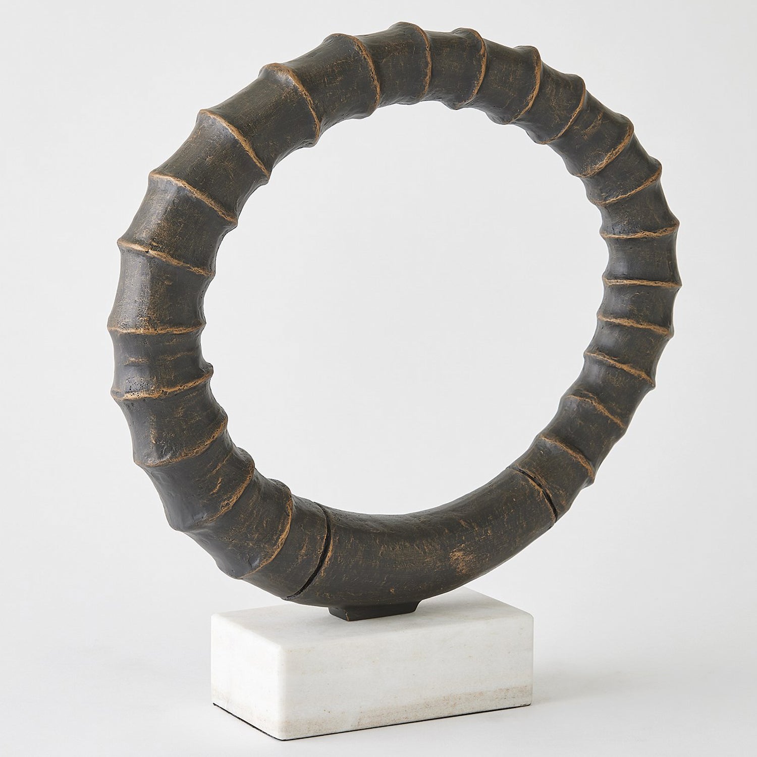 Global Views Infinity Horn Sculpture