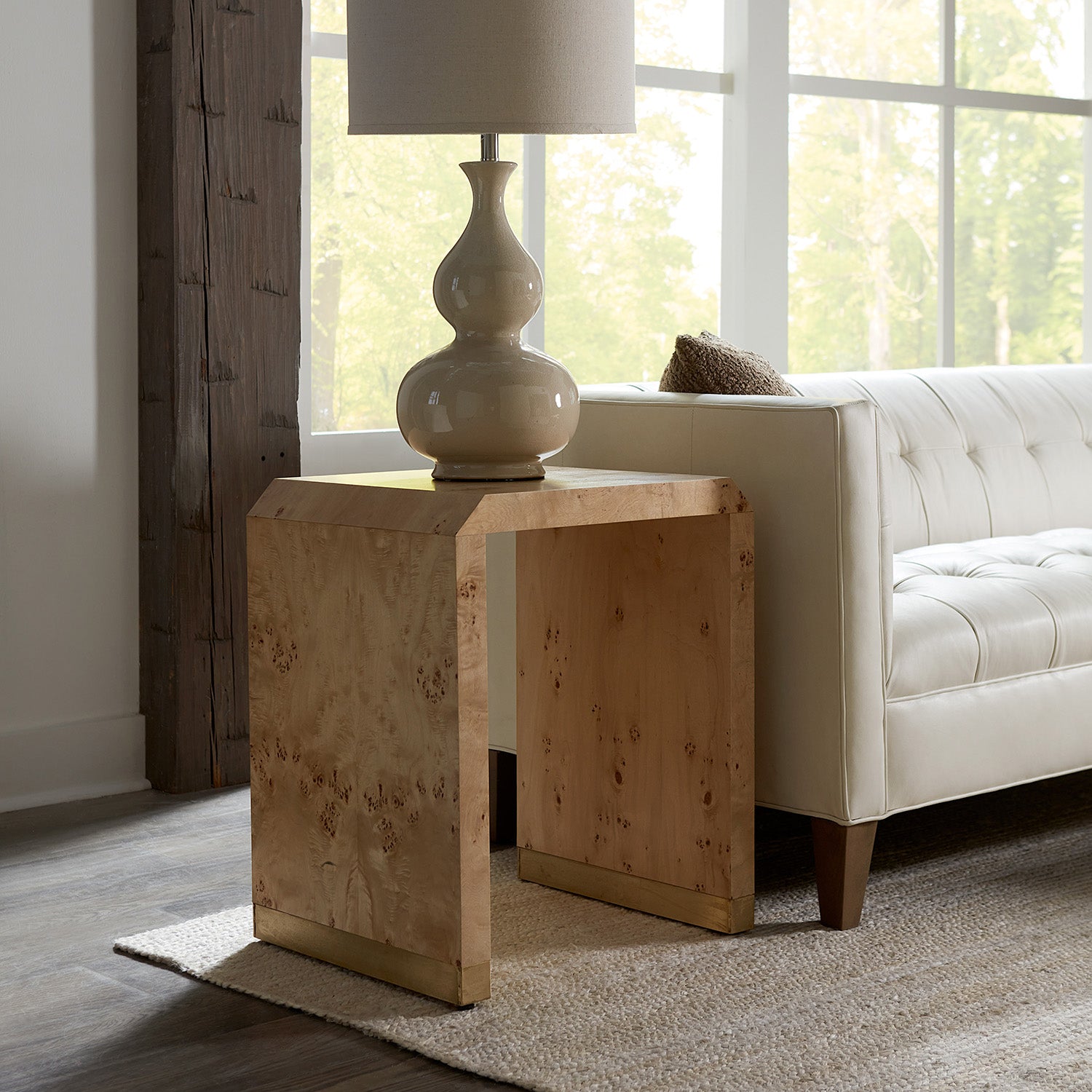 Sequoia Chairside Table Set of 2 finish detail