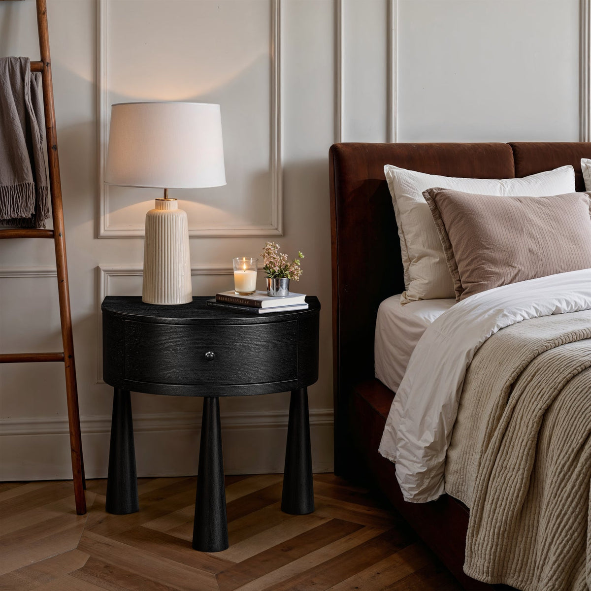 Oasis 23.75in Black Acacia Veneer And Solid Wood Nightstand Set of 2