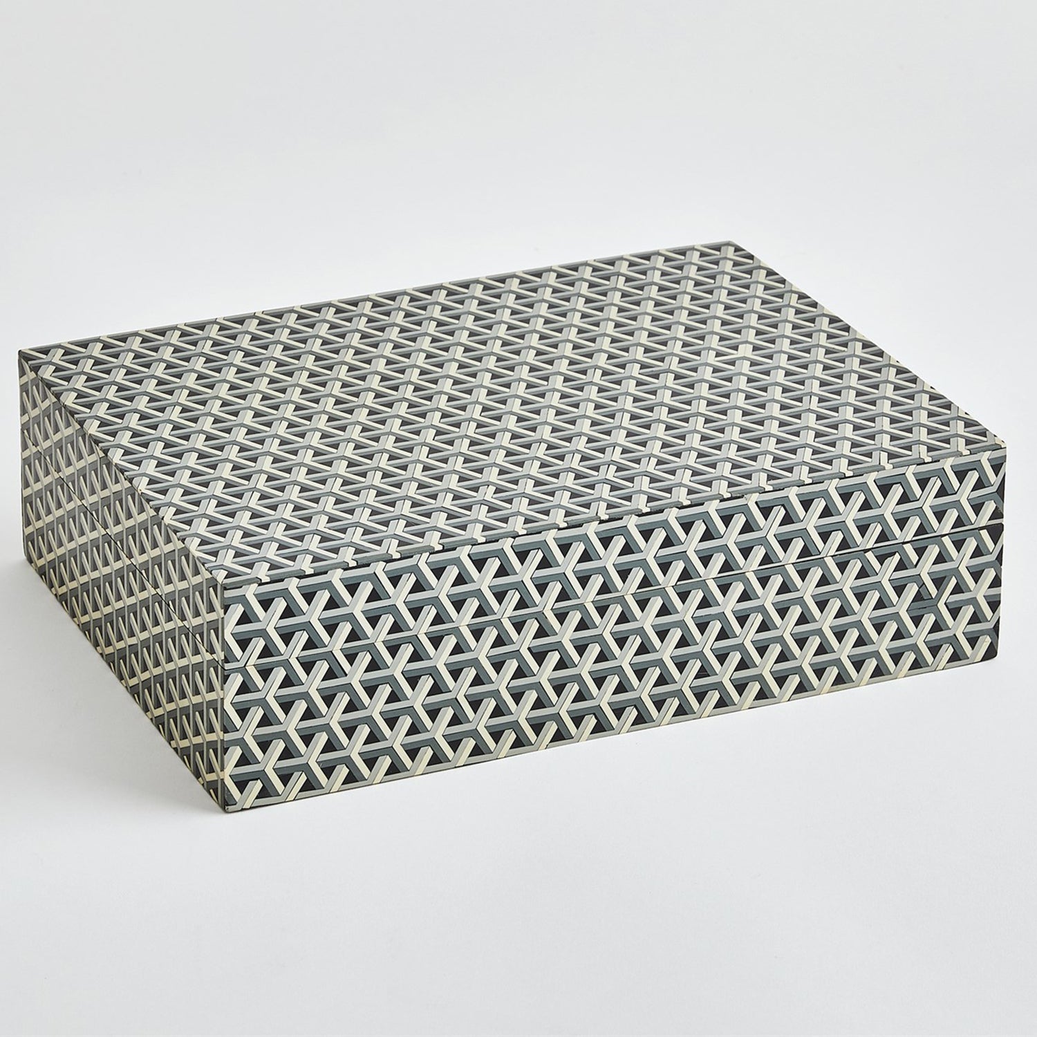 Global Views Interwoven Box