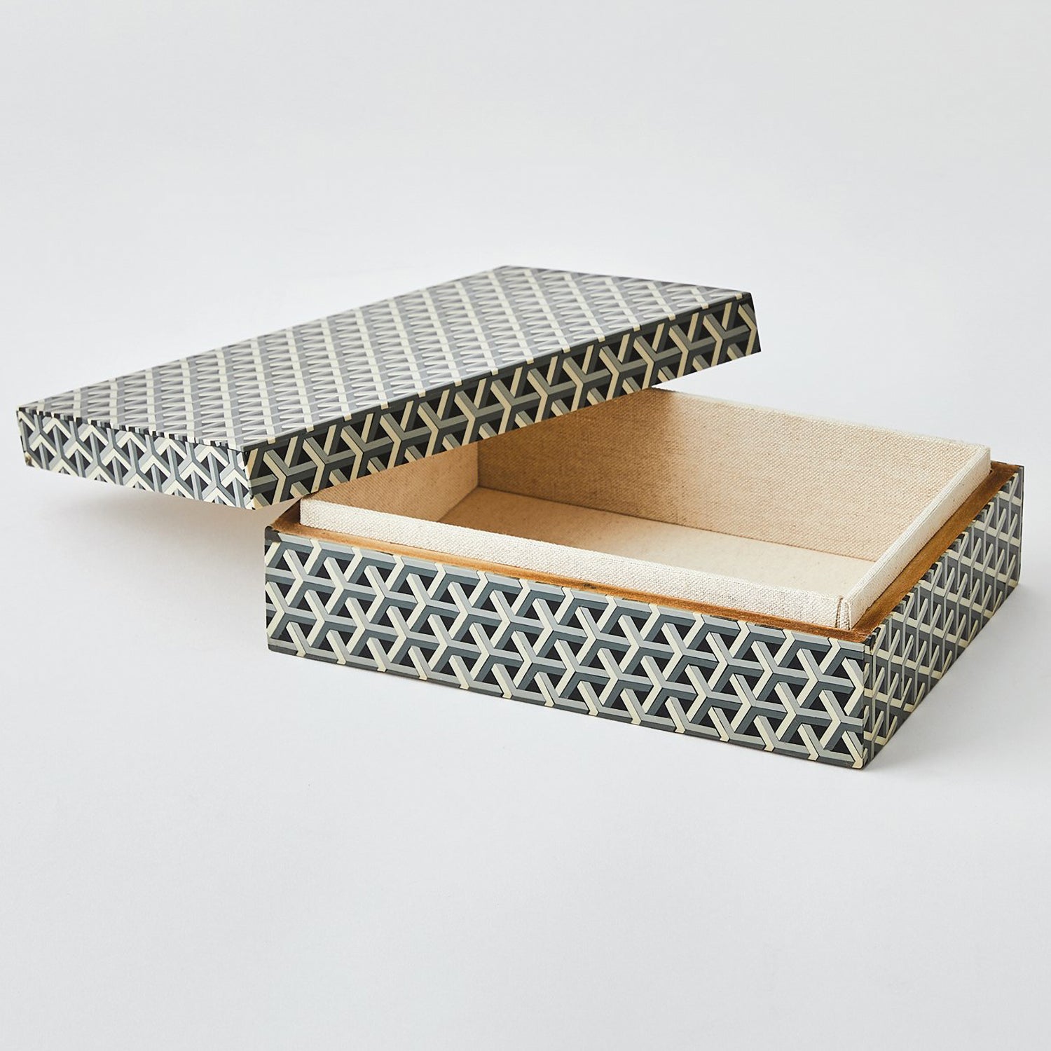 Global Views Interwoven Box