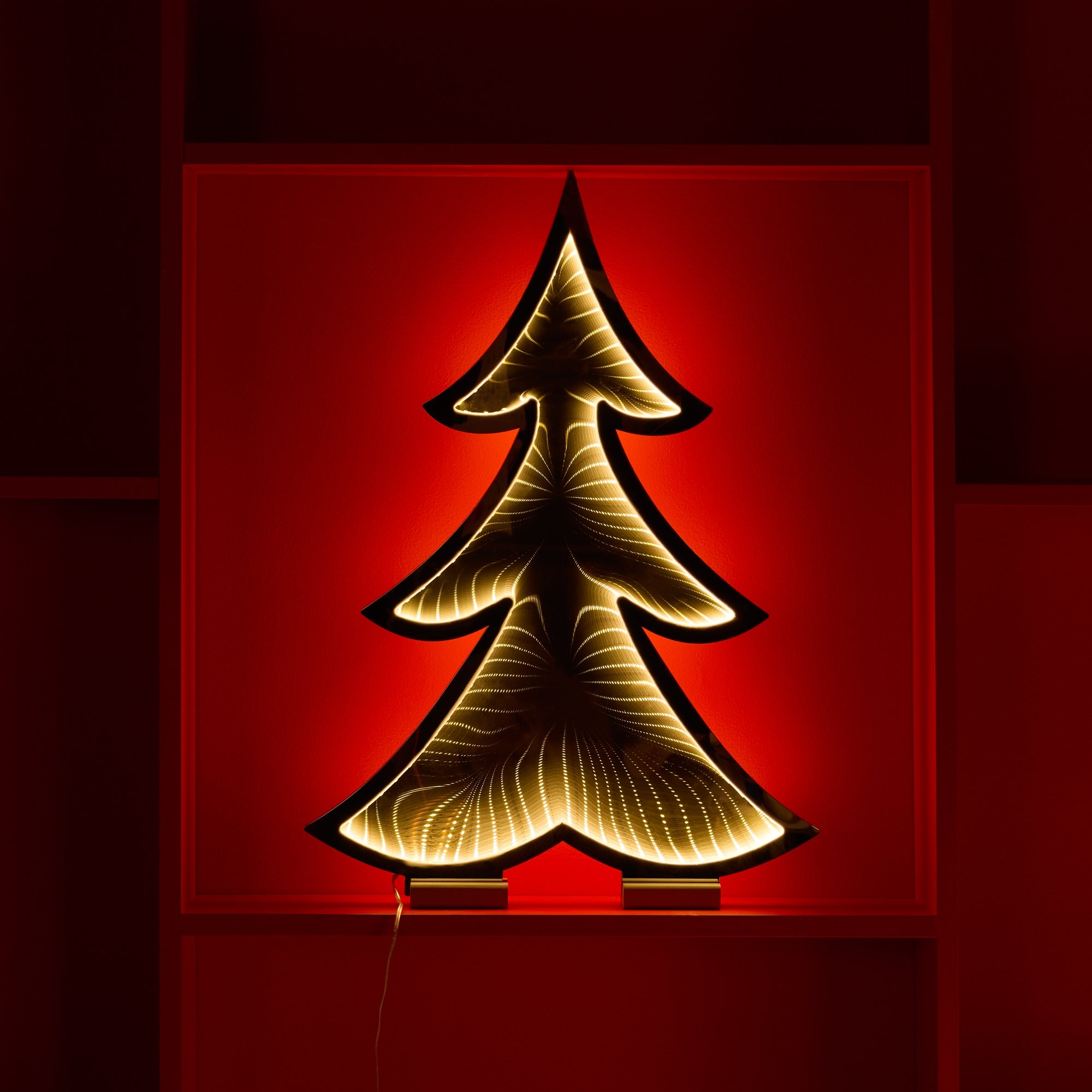 Pine Tree Outline Ekko Light Display