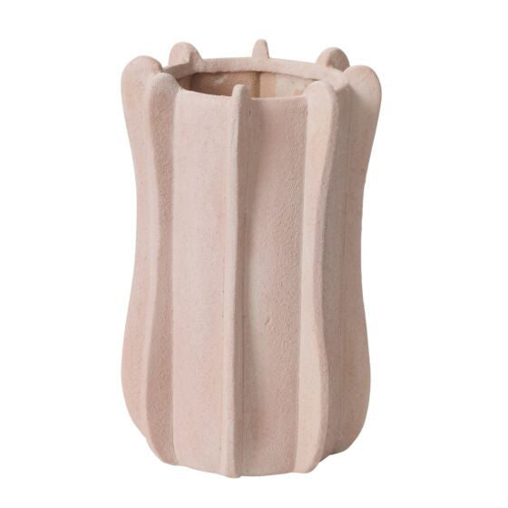 Claudia Vase