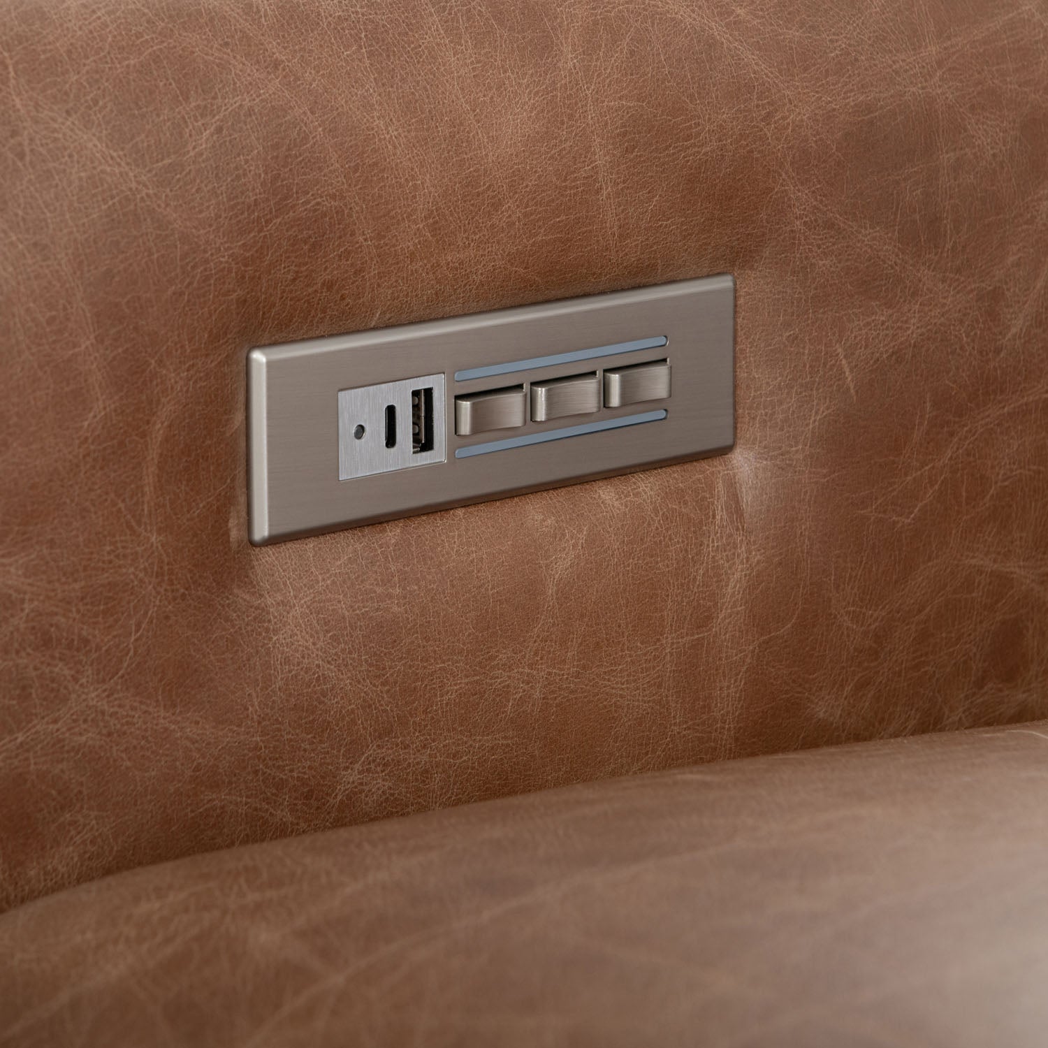 Bernhardt Living Lioni Leather Power Motion Sofa