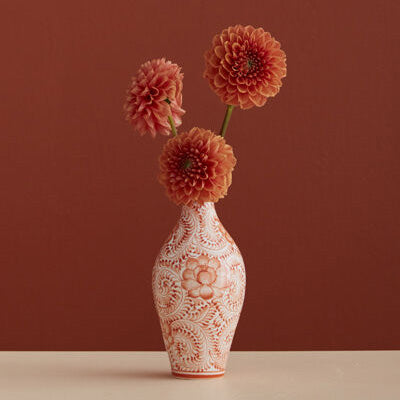 Eleanor Coral Budvase