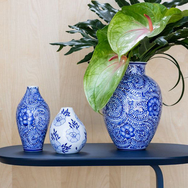 Eleanor Blue Budvase