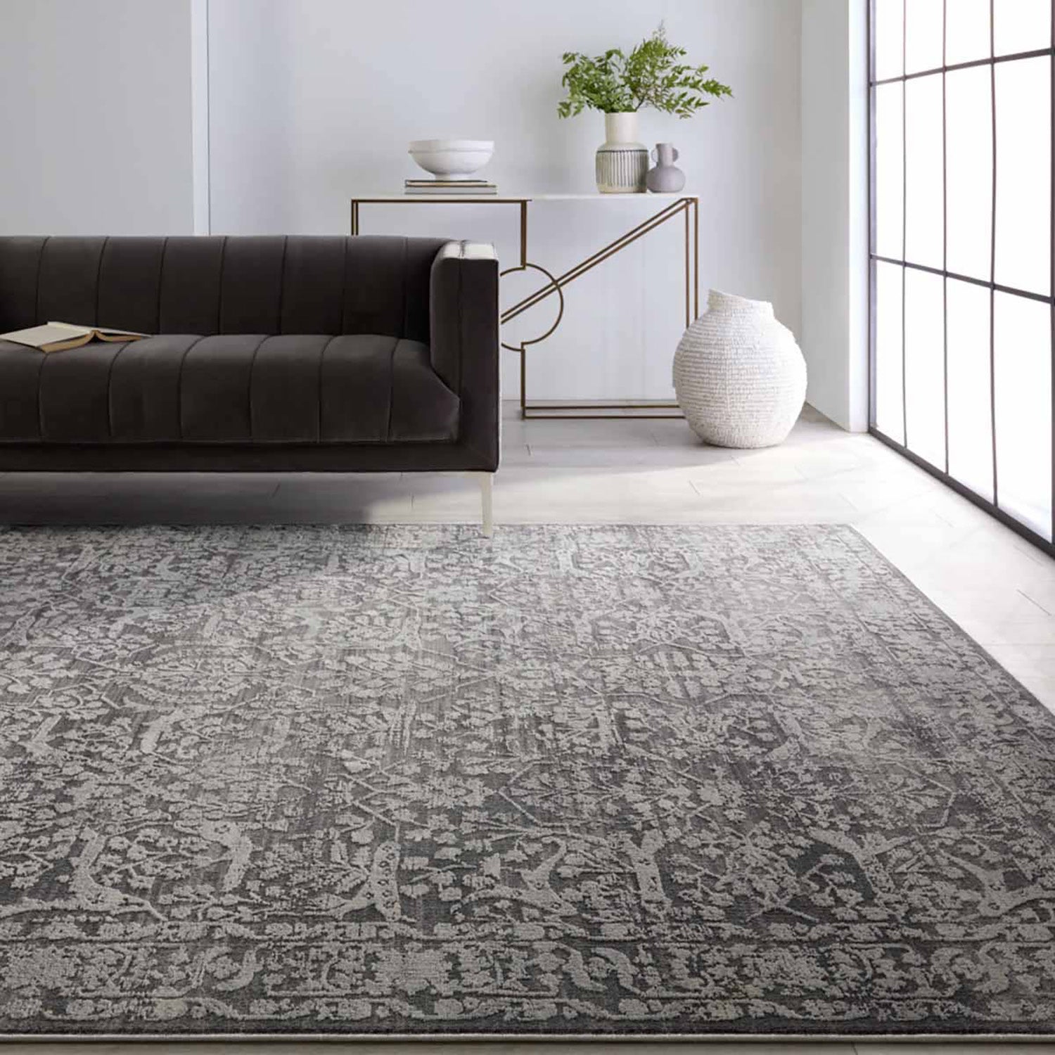 Jaipur Living Acadia Elvira Power Loomed Rug