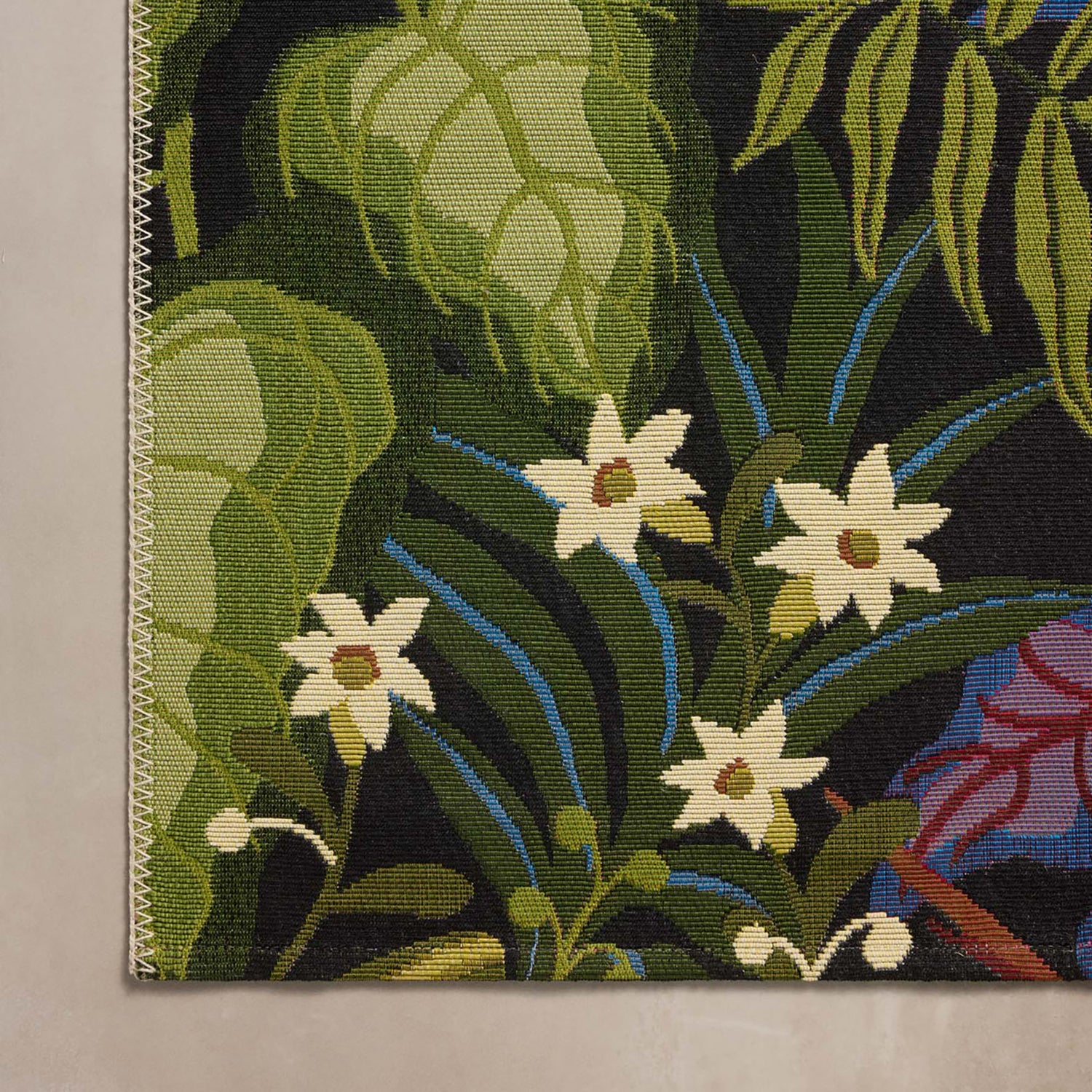 Loloi Botanical Onyx/Multi Indoor/Outdoor Rug