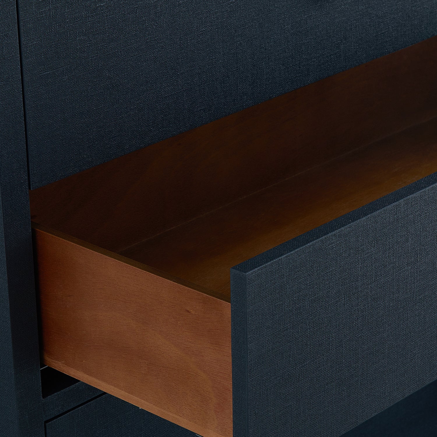 Villa and House Bryant Tall 6 Drawer Chest