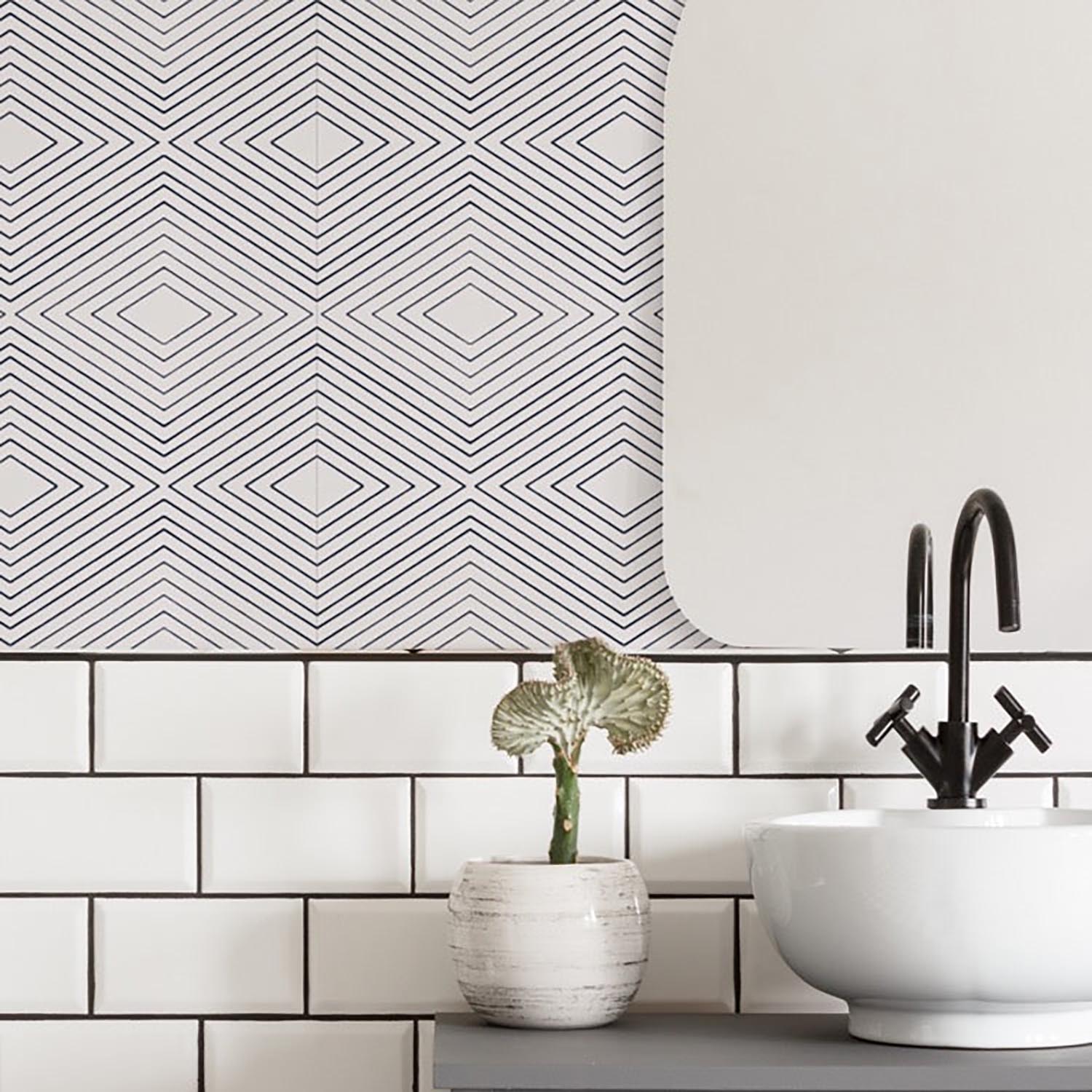 Mitchell Black Huron Wallpaper