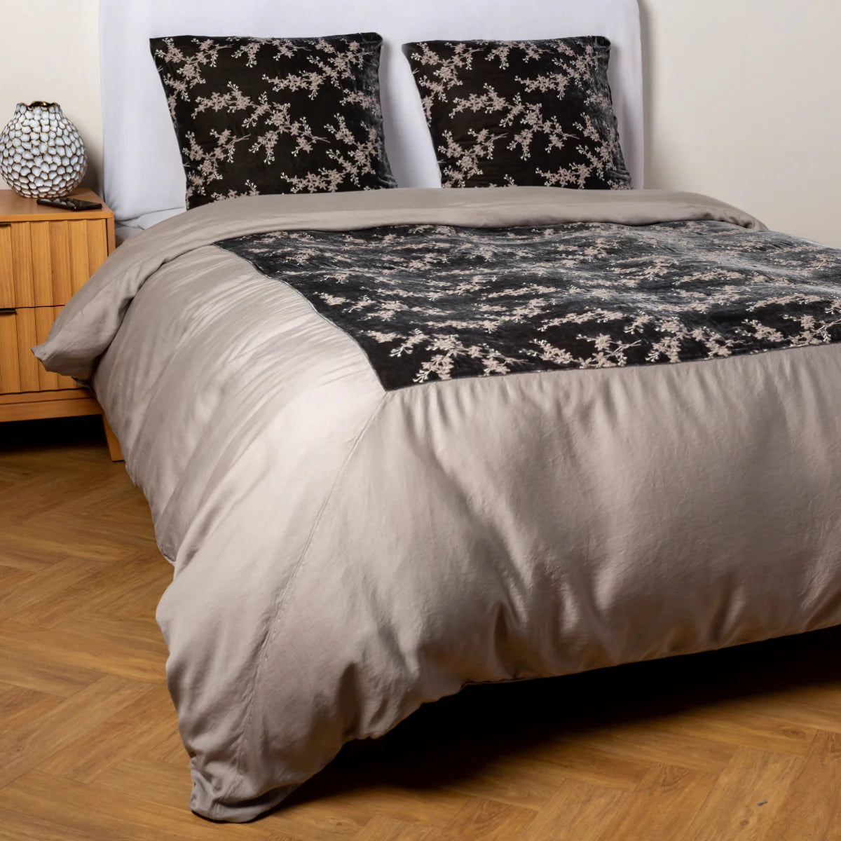 Bella Notte Lynette Luxe Pillow Sham