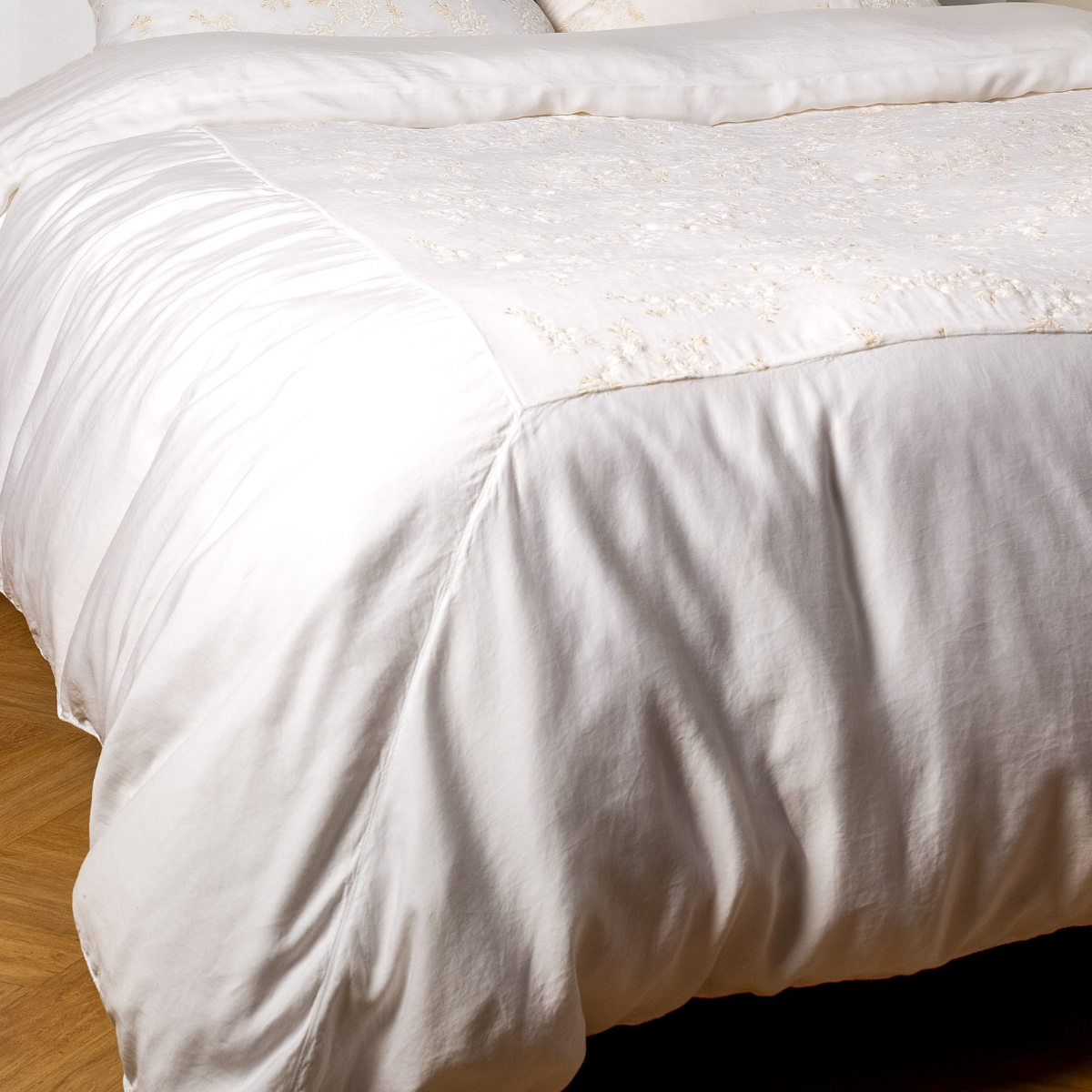 Bella Notte Lynette Luxe Duvet Cover