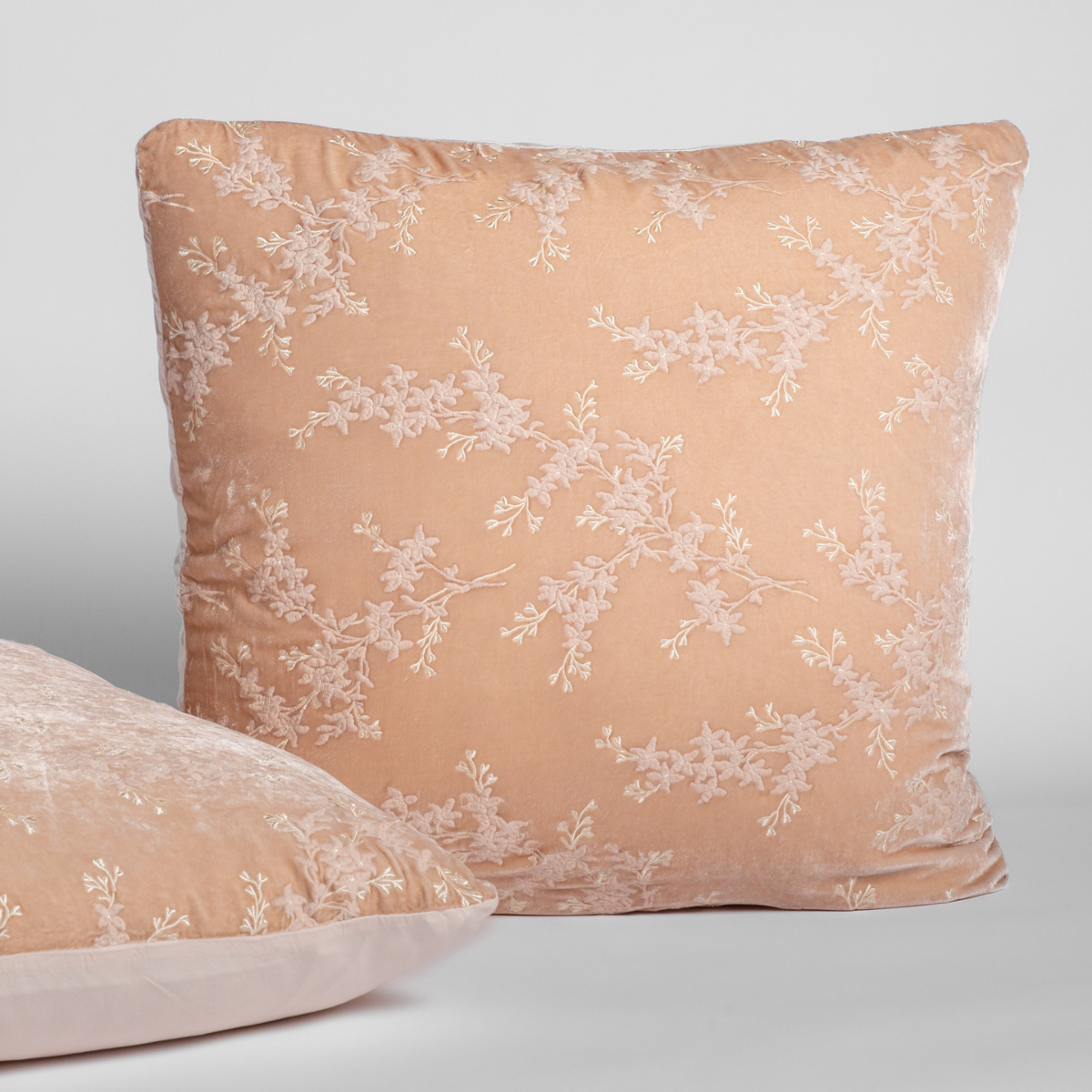 Bella Notte Lynette Luxe Pillow Sham