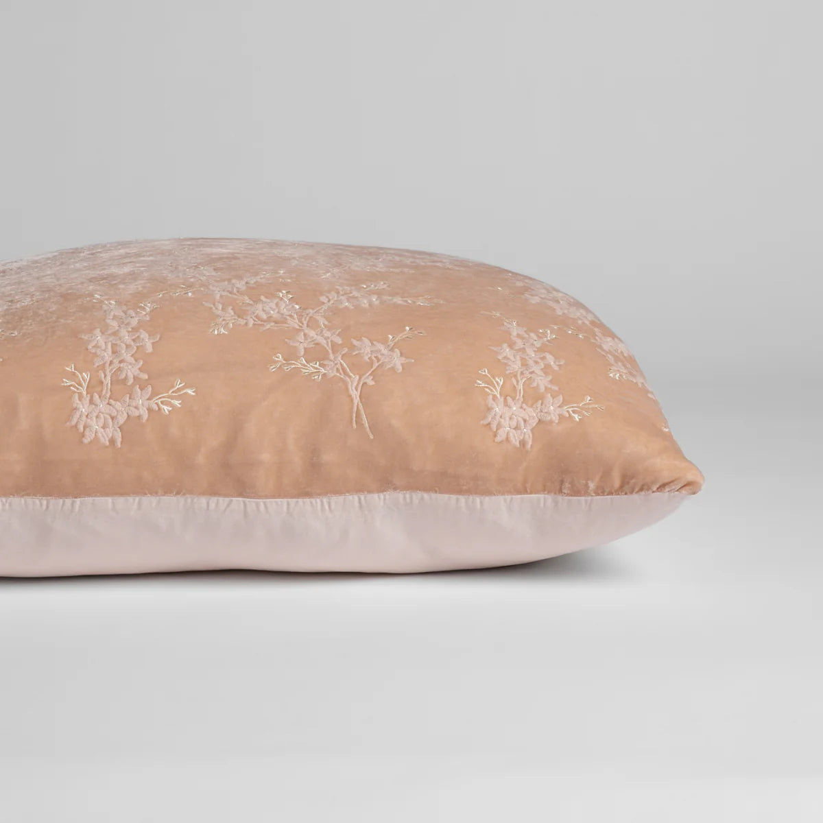 Bella Notte Lynette Luxe Pillow Sham